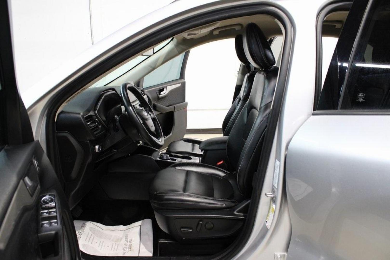 2020 Ingot Silver /Ebony Ford Escape SEL (1FMCU0H66LU) with an 1.5L EcoBoost engine, Automatic transmission, located at 15300 Midway Rd., Addison, TX, 75001, (972) 702-0011, 32.958321, -96.838074 - Photo#13