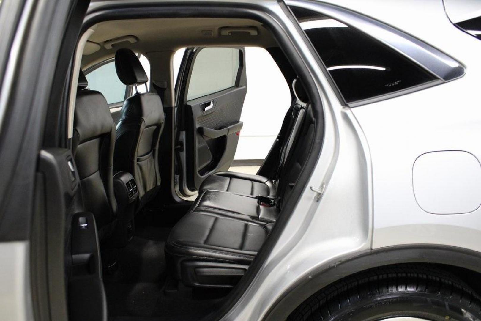 2020 Ingot Silver /Ebony Ford Escape SEL (1FMCU0H66LU) with an 1.5L EcoBoost engine, Automatic transmission, located at 15300 Midway Rd., Addison, TX, 75001, (972) 702-0011, 32.958321, -96.838074 - Photo#16