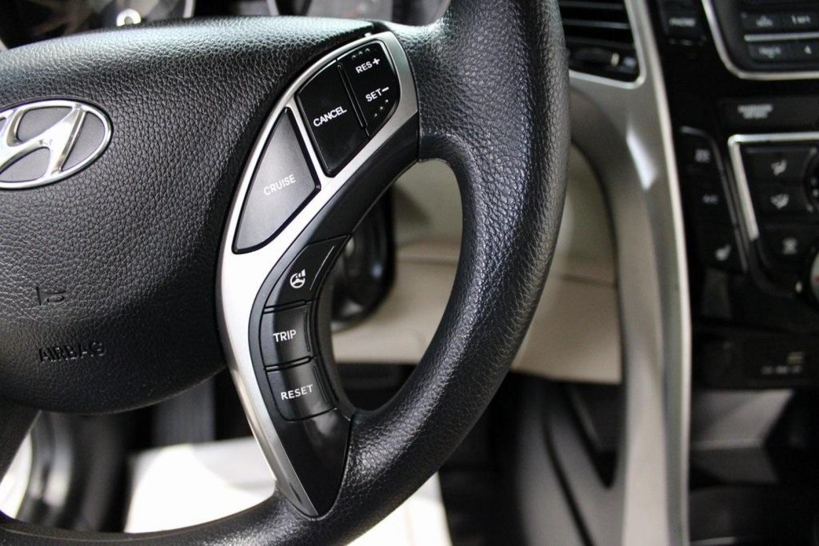 2016 Monaco White /Beige Hyundai Elantra GT Base (KMHD35LH2GU) with an 2.0L DOHC engine, Automatic transmission, located at 15300 Midway Rd., Addison, TX, 75001, (972) 702-0011, 32.958321, -96.838074 - Midway Auto Group in Addison, TX, is excited to offer this 2016 Hyundai Elantra GT, a versatile hatchback that combines spirited performance with practical features, making it an excellent choice for both city driving and weekend adventures.<br><br>Key Features:<br><br>Engine and Performance: Powe - Photo#18