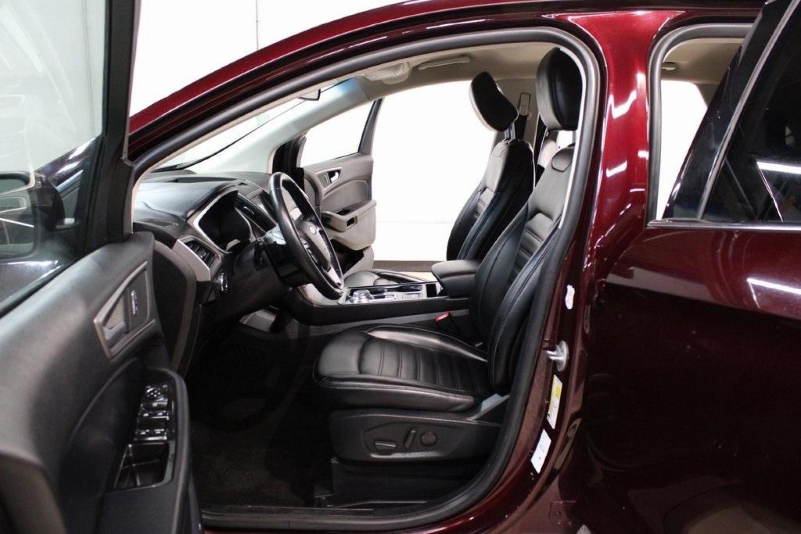 2020 Burgundy /Ebony Ford Edge SEL (2FMPK4J93LB) with an EcoBoost 2.0L I4 GTDi DOHC Turbocharged VCT engine, Automatic transmission, located at 15300 Midway Rd., Addison, TX, 75001, (972) 702-0011, 32.958321, -96.838074 - HOME OF THE NO HAGGLE PRICE - WHOLESALE PRICES TO THE PUBLIC!! Priced below KBB Fair Purchase Price!<br><br>Burgundy 2020 Ford Edge SEL<br><br>Recent Arrival! 21/28 City/Highway MPG<br><br><br>At Midway Auto Group, we strive to provide you with the best quality vehicles for the lowest possible price - Photo#14