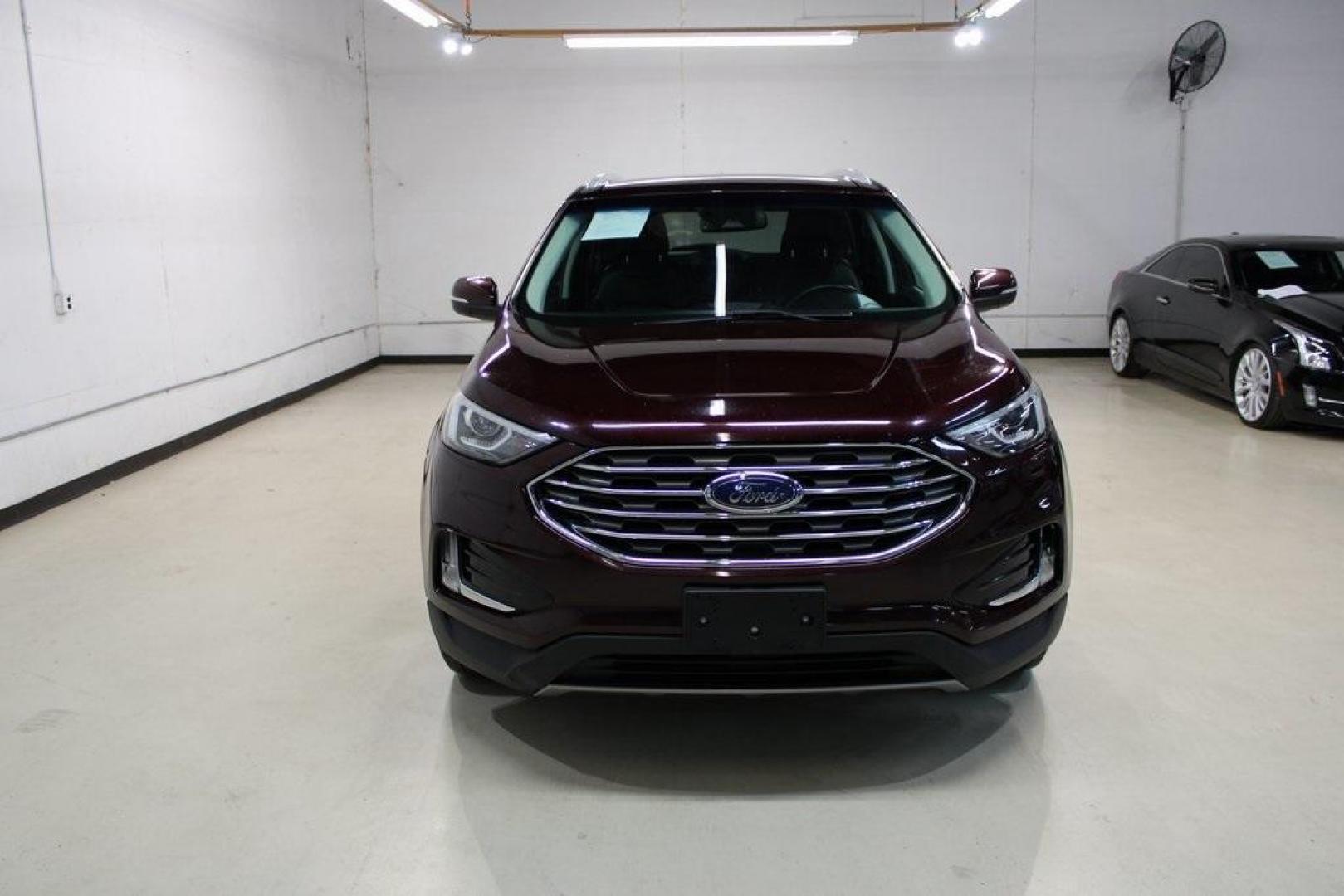 2020 Burgundy /Ebony Ford Edge SEL (2FMPK4J93LB) with an EcoBoost 2.0L I4 GTDi DOHC Turbocharged VCT engine, Automatic transmission, located at 15300 Midway Rd., Addison, TX, 75001, (972) 702-0011, 32.958321, -96.838074 - HOME OF THE NO HAGGLE PRICE - WHOLESALE PRICES TO THE PUBLIC!! Priced below KBB Fair Purchase Price!<br><br>Burgundy 2020 Ford Edge SEL<br><br>Recent Arrival! 21/28 City/Highway MPG<br><br><br>At Midway Auto Group, we strive to provide you with the best quality vehicles for the lowest possible price - Photo#5