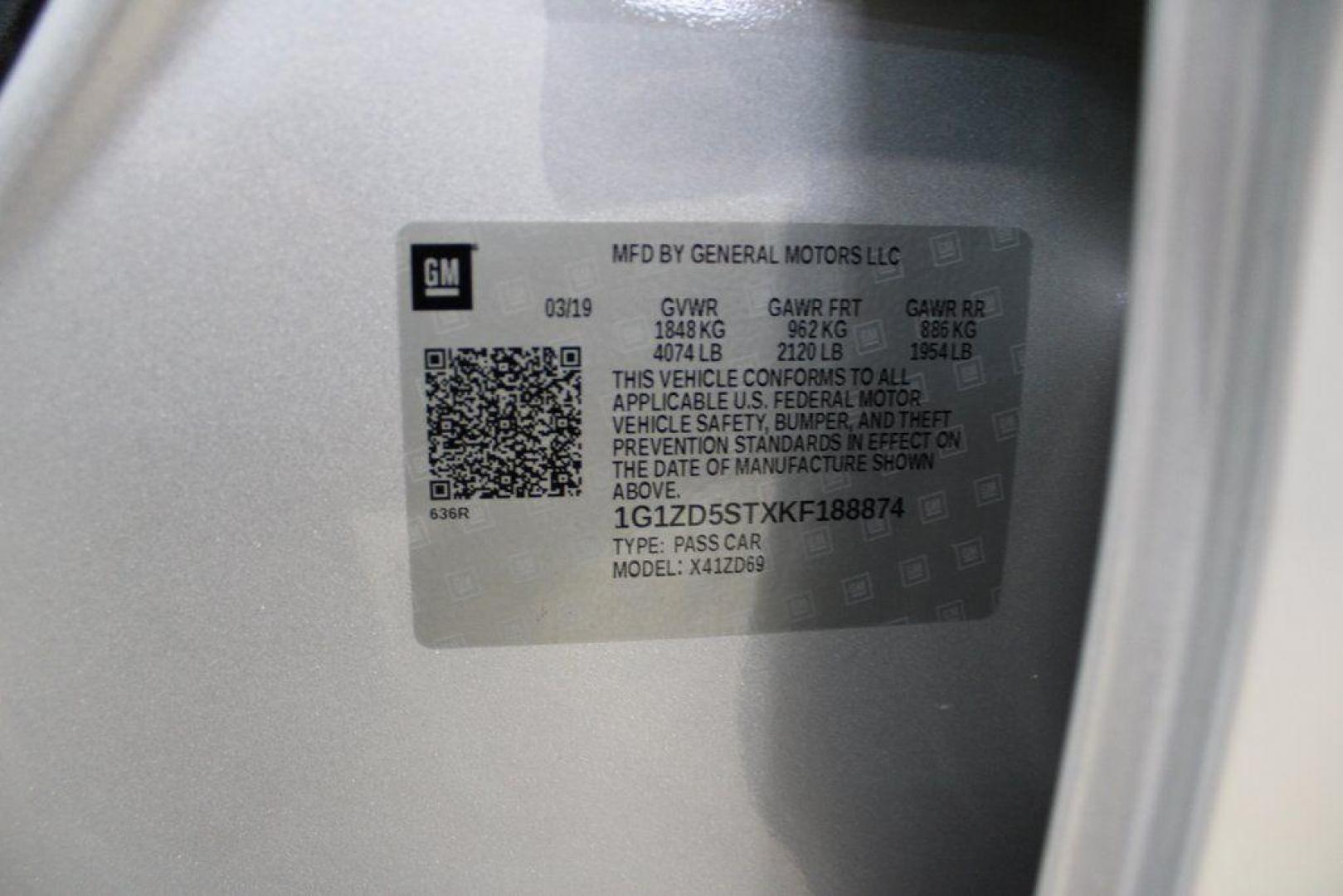 2019 Silver Ice Metallic /Jet Black Chevrolet Malibu LT (1G1ZD5STXKF) with an 1.5L DOHC engine, CVT transmission, located at 15300 Midway Rd., Addison, TX, 75001, (972) 702-0011, 32.958321, -96.838074 - Introducing the 2019 Chevrolet Malibu LT, now available at Midway Auto Group in Addison, Texas. This midsize sedan combines sleek design, efficient performance, and modern technology, making it an excellent choice for drivers seeking both style and practicality.<br><br>Key Specifications:<br><br>Eng - Photo#29