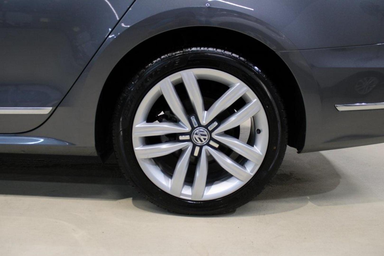 2017 Platinum Gray Metallic /Titan Black Volkswagen Passat 1.8T SE (1VWGT7A39HC) with an 1.8L TSI engine, Automatic transmission, located at 15300 Midway Rd., Addison, TX, 75001, (972) 702-0011, 32.958321, -96.838074 - Introducing the 2017 Volkswagen CC R-Line Executive, now available at Midway Auto Group in Addison, Texas. This premium midsize sedan offers a blend of sophisticated design, turbocharged performance, and advanced features, making it an excellent choice for discerning drivers seeking both style and s - Photo#9