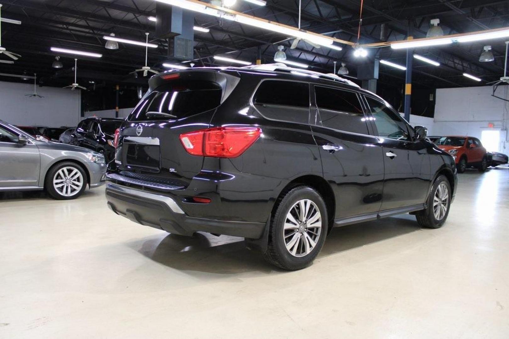 2017 Magnetic Black Metallic /Charcoal Nissan Pathfinder SL (5N1DR2MN0HC) with an V6 engine, CVT transmission, located at 15300 Midway Rd., Addison, TX, 75001, (972) 702-0011, 32.958321, -96.838074 - Introducing the 2017 Nissan Pathfinder SL, now available at Midway Auto Group in Addison, Texas. This midsize SUV offers a harmonious blend of performance, comfort, and advanced technology, making it an ideal choice for families and adventurers alike.<br><br>Key Specifications:<br><br>Engine: 3.5L V - Photo#2
