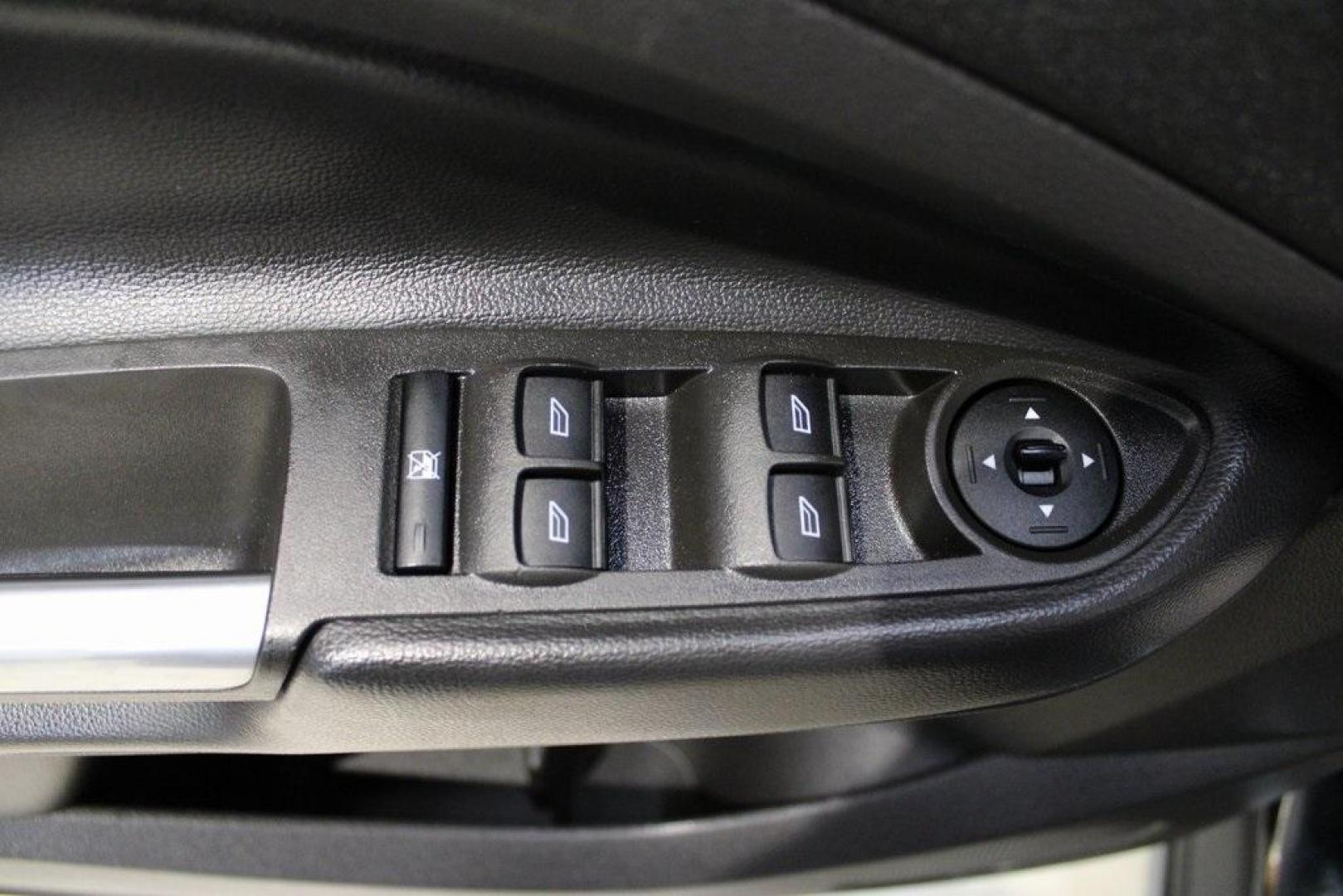 2018 Shadow Black /Charcoal Black Ford Escape SE (1FMCU0GD6JU) with an EcoBoost 2.0L I4 GTDi DOHC Turbocharged VCT engine, Automatic transmission, located at 15300 Midway Rd., Addison, TX, 75001, (972) 702-0011, 32.958321, -96.838074 - 2018 Ford Escape SE<br>Now Available at Midway Auto Group Addison, Texas<br><br>Well-rounded, efficient, and built for everyday versatility, the 2018 Ford Escape SE is the compact SUV that adapts to your lifestyle. With its turbocharged power, smooth ride, and smart interior layout, the Escape is i - Photo#26