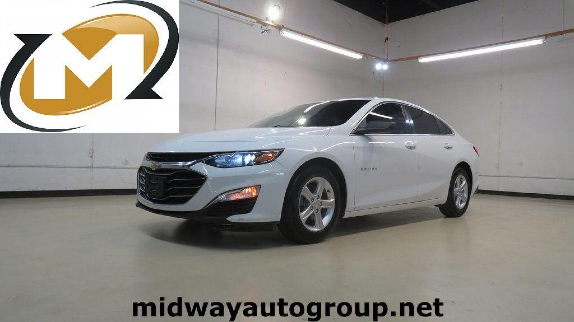 2019 Summit White /Jet Black Chevrolet Malibu LS (1G1ZB5ST0KF) with an 1.5L DOHC engine, CVT transmission, located at 15300 Midway Rd., Addison, TX, 75001, (972) 702-0011, 32.958321, -96.838074 - 2019 Chevrolet Malibu LS<br>Available Now at Midway Auto Group Addison, Texas<br><br>Elevate your daily drive with this sleek and efficient 2019 Chevrolet Malibu LS. Combining stylish design, impressive fuel economy, and modern technology, the Malibu LS is perfect for those who appreciate comfort a - Photo#0