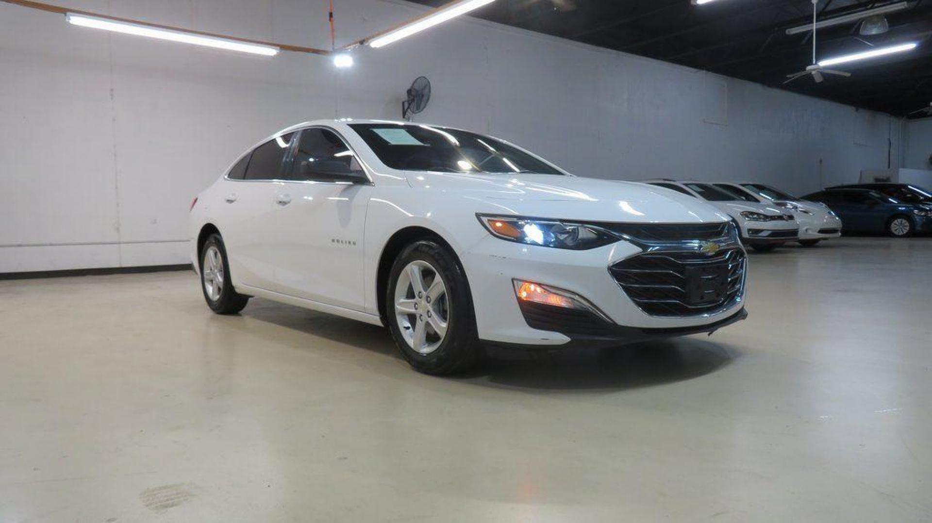 2019 Summit White /Jet Black Chevrolet Malibu LS (1G1ZB5ST0KF) with an 1.5L DOHC engine, CVT transmission, located at 15300 Midway Rd., Addison, TX, 75001, (972) 702-0011, 32.958321, -96.838074 - 2019 Chevrolet Malibu LS<br>Available Now at Midway Auto Group Addison, Texas<br><br>Elevate your daily drive with this sleek and efficient 2019 Chevrolet Malibu LS. Combining stylish design, impressive fuel economy, and modern technology, the Malibu LS is perfect for those who appreciate comfort a - Photo#1