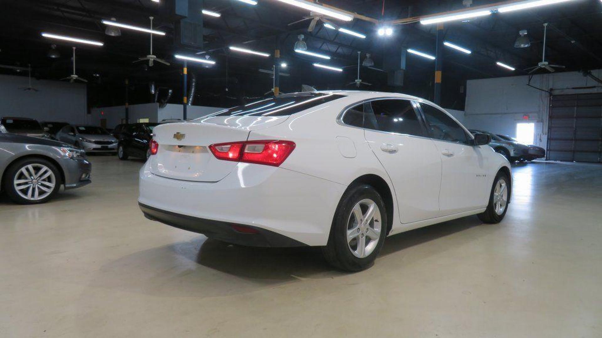 2019 Summit White /Jet Black Chevrolet Malibu LS (1G1ZB5ST0KF) with an 1.5L DOHC engine, CVT transmission, located at 15300 Midway Rd., Addison, TX, 75001, (972) 702-0011, 32.958321, -96.838074 - 2019 Chevrolet Malibu LS<br>Available Now at Midway Auto Group Addison, Texas<br><br>Elevate your daily drive with this sleek and efficient 2019 Chevrolet Malibu LS. Combining stylish design, impressive fuel economy, and modern technology, the Malibu LS is perfect for those who appreciate comfort a - Photo#2