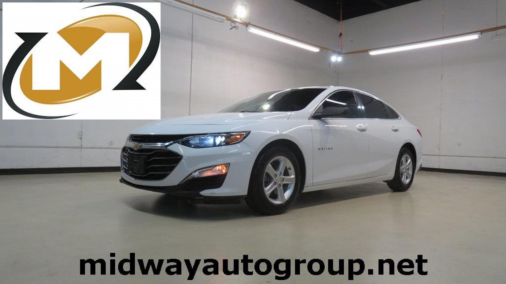2019 Summit White /Jet Black Chevrolet Malibu LS (1G1ZB5ST0KF) with an 1.5L DOHC engine, CVT transmission, located at 15300 Midway Rd., Addison, TX, 75001, (972) 702-0011, 32.958321, -96.838074 - 2019 Chevrolet Malibu LS<br>Available Now at Midway Auto Group Addison, Texas<br><br>Elevate your daily drive with this sleek and efficient 2019 Chevrolet Malibu LS. Combining stylish design, impressive fuel economy, and modern technology, the Malibu LS is perfect for those who appreciate comfort a - Photo#0