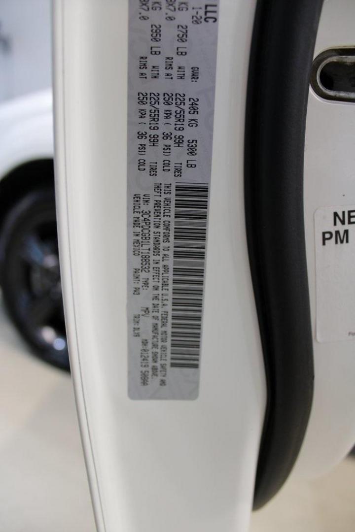 2020 Vice White /Black Dodge Journey Crossroad (3C4PDCGB1LT) with an 2.4L I4 DOHC 16V Dual VVT engine, Automatic transmission, located at 15300 Midway Rd., Addison, TX, 75001, (972) 702-0011, 32.958321, -96.838074 - 2020 Dodge Journey Crossroad<br>Available Now at Midway Auto Group Addison, Texas<br><br>Versatile, spacious, and packed with features, the 2020 Dodge Journey Crossroad is the ideal choice for active families and adventurous drivers alike. From everyday errands around Addison to long road trips acr - Photo#28