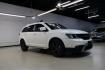 2020 Vice White /Black Dodge Journey Crossroad (3C4PDCGB1LT) with an 2.4L I4 DOHC 16V Dual VVT engine, Automatic transmission, located at 15300 Midway Rd., Addison, TX, 75001, (972) 702-0011, 32.958321, -96.838074 - 2020 Dodge Journey Crossroad<br>Available Now at Midway Auto Group Addison, Texas<br><br>Versatile, spacious, and packed with features, the 2020 Dodge Journey Crossroad is the ideal choice for active families and adventurous drivers alike. From everyday errands around Addison to long road trips acr - Photo#6