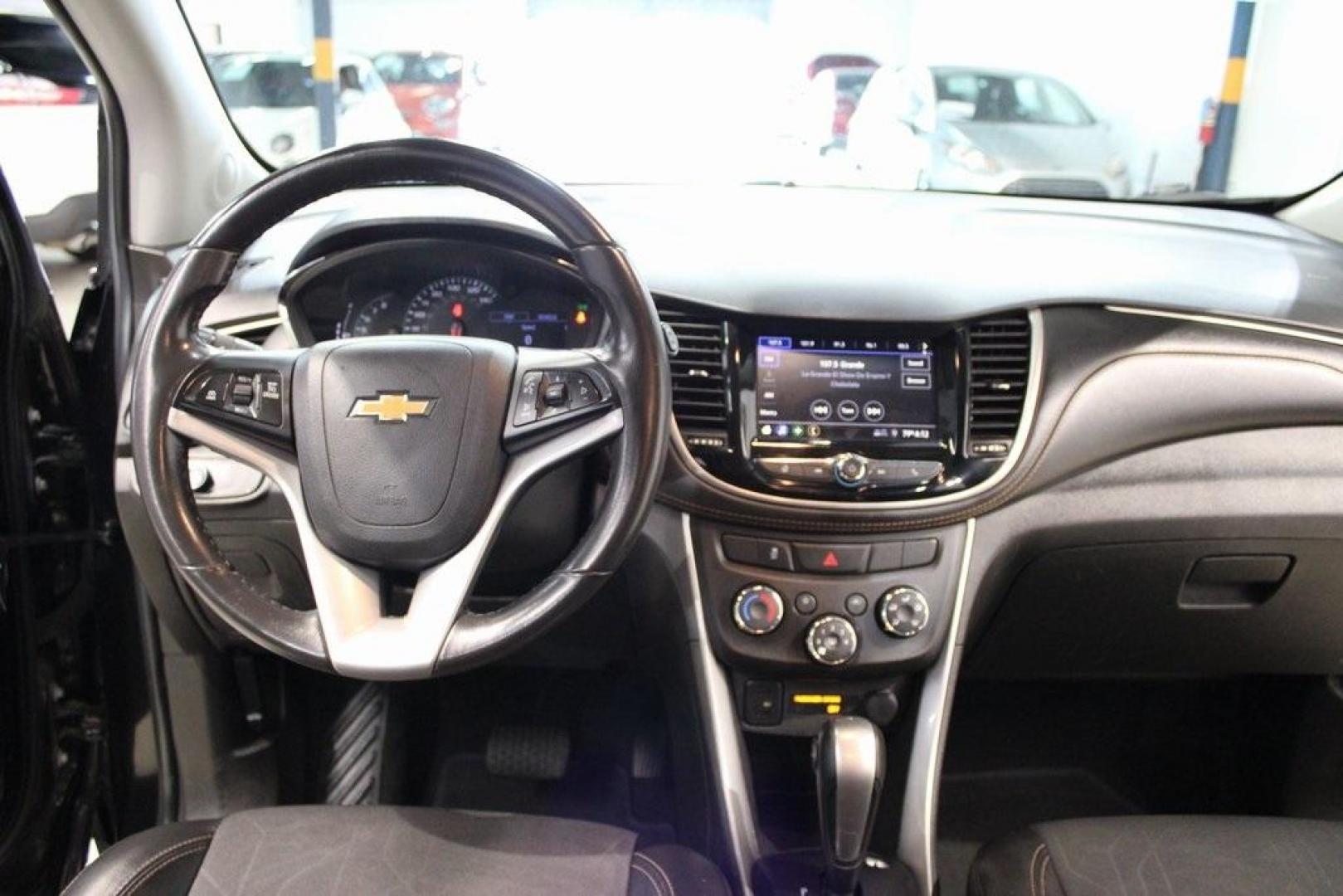 2020 Gb0 /Jet Black Chevrolet Trax LT (KL7CJLSB2LB) with an ECOTEC 1.4L I4 SMPI DOHC Turbocharged VVT engine, Automatic transmission, located at 15300 Midway Rd., Addison, TX, 75001, (972) 702-0011, 32.958321, -96.838074 - 2020 Chevrolet Trax LT<br>Now Available at Midway Auto Group Addison, Texas<br><br>The 2020 Chevrolet Trax LT combines compact versatility with exceptional efficiency, making it the perfect SUV for navigating Addisons busy streets or exploring Texas highways. Comfortable, connected, and safe, this - Photo#16