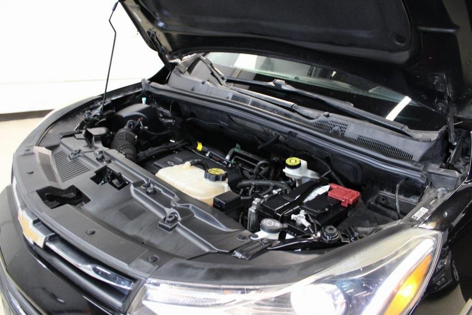 2020 Gb0 /Jet Black Chevrolet Trax LT (KL7CJLSB2LB) with an ECOTEC 1.4L I4 SMPI DOHC Turbocharged VVT engine, Automatic transmission, located at 15300 Midway Rd., Addison, TX, 75001, (972) 702-0011, 32.958321, -96.838074 - 2020 Chevrolet Trax LT<br>Now Available at Midway Auto Group Addison, Texas<br><br>The 2020 Chevrolet Trax LT combines compact versatility with exceptional efficiency, making it the perfect SUV for navigating Addisons busy streets or exploring Texas highways. Comfortable, connected, and safe, this - Photo#27