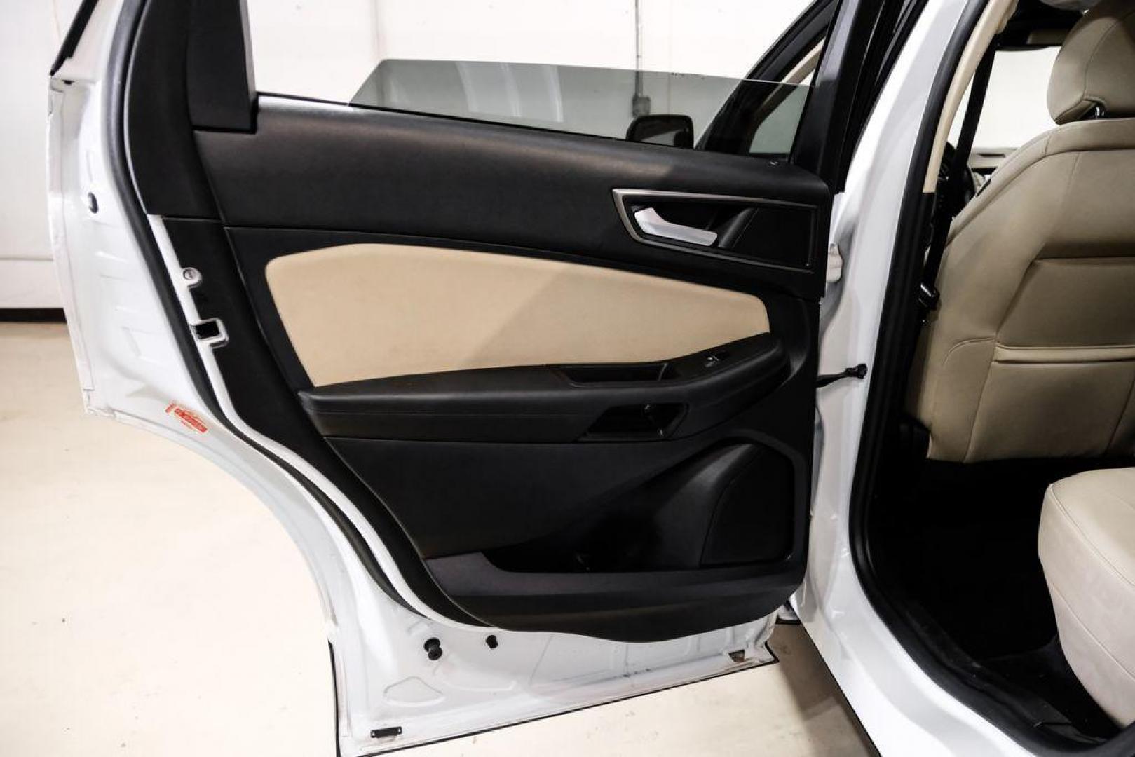 2019 Oxford White /Dune Ford Edge SE (2FMPK3G95KB) with an EcoBoost 2.0L I4 GTDi DOHC Turbocharged VCT engine, Automatic transmission, located at 15300 Midway Rd., Addison, TX, 75001, (972) 702-0011, 32.958321, -96.838074 - 2019 Ford Edge SE<br>Available Now at Midway Auto Group Addison, Texas<br><br>Step into comfort and confidence with this stylish 2019 Ford Edge SE. Designed to provide a perfect blend of performance, technology, and versatility, the Edge makes every drive enjoyablewhether navigating the streets of - Photo#39