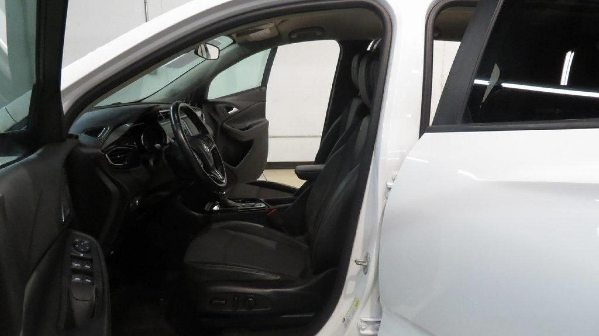 2020 Summit White /Ebony With Ebony Interior Accents Buick Encore GX Preferred (KL4MMBS24LB) with an ECOTEC 1.2L Turbo engine, CVT transmission, located at 15300 Midway Rd., Addison, TX, 75001, (972) 702-0011, 32.958321, -96.838074 - 2020 Buick Encore GX Select<br>Now Available at Midway Auto Group Addison, Texas<br><br>Experience the perfect blend of style, efficiency, and advanced technology with the 2020 Buick Encore GX Select. This subcompact SUV offers a spacious interior, modern safety features, and a smooth driving exper - Photo#15