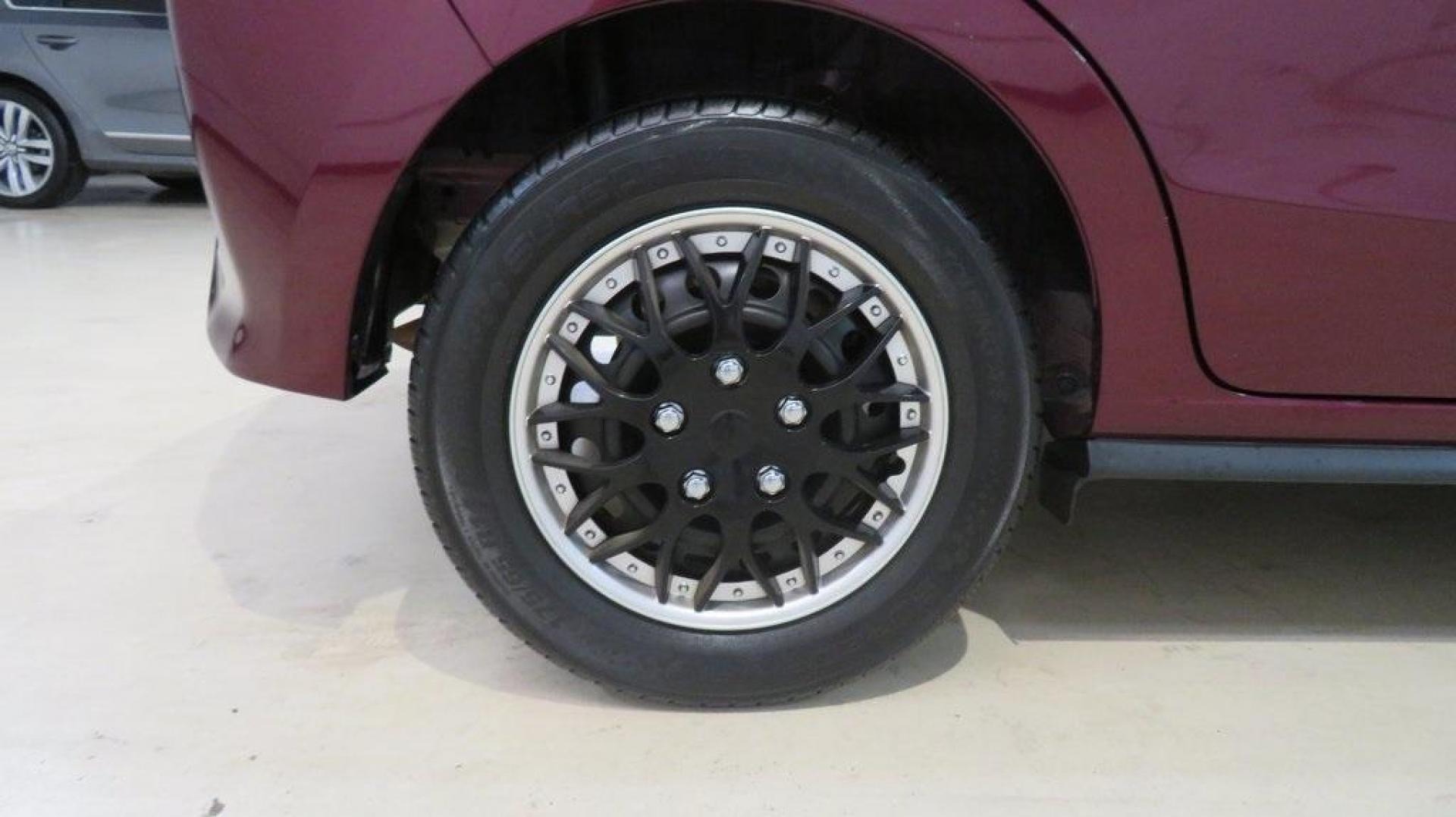2021 Red /Black Mitsubishi Mirage ES (ML32AUHJ0MH) with an 1.2L 3-Cylinder DOHC MIVEC engine, CVT transmission, located at 15300 Midway Rd., Addison, TX, 75001, (972) 702-0011, 32.958321, -96.838074 - 2021 Mitsubishi Mirage SE<br>Now Available at Midway Auto Group Addison, Texas<br><br>Efficient, stylish, and packed with smart features, the 2021 Mitsubishi Mirage SE is the perfect choice for drivers seeking affordability without sacrificing comfort or convenience. Whether you're navigating the c - Photo#10