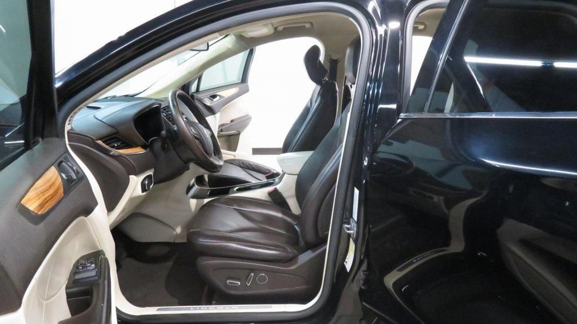 2016 Velvet /White Sands/Espresso Lincoln MKC Select (5LMCJ2C9XGU) with an EcoBoost 2.0L I4 GTDi DOHC Turbocharged VCT engine, Automatic transmission, located at 15300 Midway Rd., Addison, TX, 75001, (972) 702-0011, 32.958321, -96.838074 - 2016 Lincoln MKC Reserve<br>Now Available at Midway Auto Group Addison, Texas<br><br>The 2016 Lincoln MKC Reserve brings luxury, performance, and cutting-edge technology together in a stylish compact SUV. Whether cruising through Addison or exploring Texas highways, this MKC offers refined comfort, - Photo#13