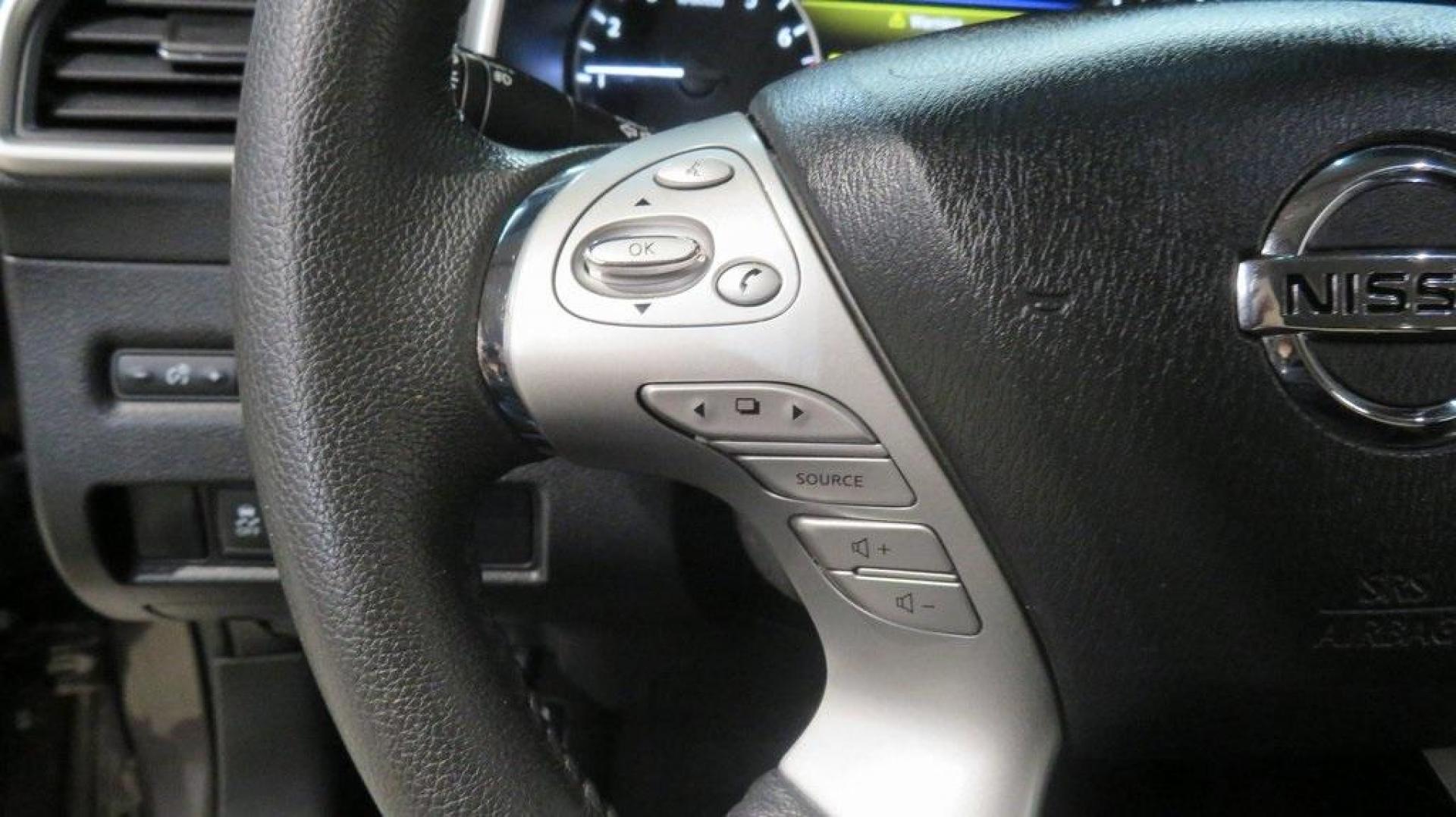 2017 Java Metallic /Graphite Nissan Murano SV (5N1AZ2MG8HN) with an 3.5L V6 engine, CVT transmission, located at 15300 Midway Rd., Addison, TX, 75001, (972) 702-0011, 32.958321, -96.838074 - 2017 Nissan Murano SV<br>Now Available at Midway Auto Group Addison, Texas<br><br>Elevate your driving experience with the 2017 Nissan Murano SV, where refined style meets comfort and advanced technology. Perfectly suited for your daily drive around Addison or longer journeys through the Texas high - Photo#24