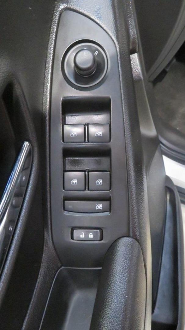 2019 Silver Ice Metallic /Jet Black Chevrolet Trax LT (KL7CJLSB1KB) with an ECOTEC 1.4L I4 SMPI DOHC Turbocharged VVT engine, Automatic transmission, located at 15300 Midway Rd., Addison, TX, 75001, (972) 702-0011, 32.958321, -96.838074 - 2019 Chevrolet Trax LT<br>Now Available at Midway Auto Group Addison, Texas<br><br>Compact, agile, and packed with modern technology, the 2019 Chevrolet Trax LT is the ideal urban SUV for drivers seeking versatility and efficiency. Whether navigating the busy streets of Addison or setting out on lo - Photo#27