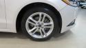 2018 White Platinum /Ebony Ford Fusion SE (3FA6P0HDXJR) with an 1.5L EcoBoost engine, Automatic transmission, located at 15300 Midway Rd., Addison, TX, 75001, (972) 702-0011, 32.958321, -96.838074 - Photo#11