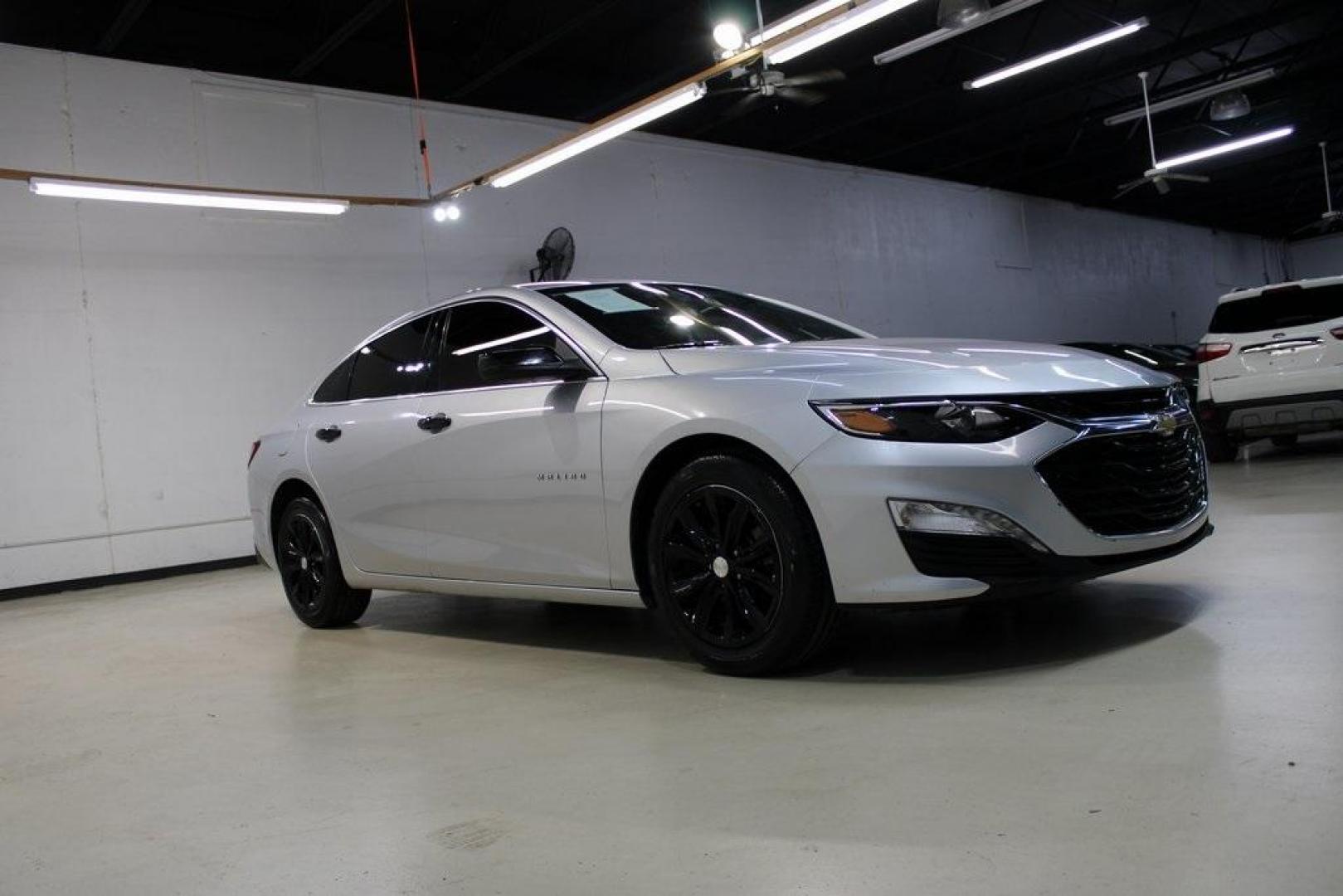 2021 Silver Ice Metallic /Jet Black Chevrolet Malibu LT (1G1ZD5ST9MF) with an 1.5L DOHC engine, CVT transmission, located at 15300 Midway Rd., Addison, TX, 75001, (972) 702-0011, 32.958321, -96.838074 - 2021 Chevrolet Malibu LT<br>Now Available at Midway Auto Group Addison, Texas<br><br>Sleek, modern, and well-equipped, the 2021 Chevrolet Malibu LT offers midsize comfort with standout style and impressive fuel efficiency. Whether you're commuting through Addison or heading out on a weekend trip ac - Photo#6