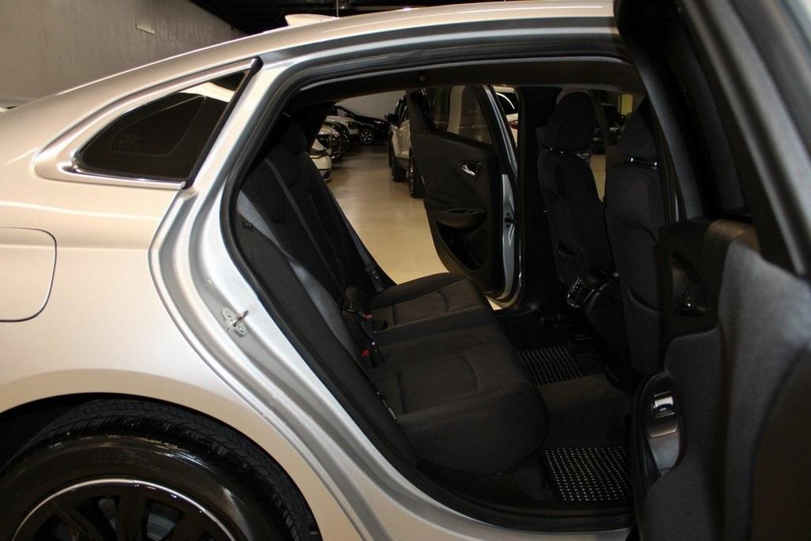 2021 Silver Ice Metallic /Jet Black Chevrolet Malibu LT (1G1ZD5ST9MF) with an 1.5L DOHC engine, CVT transmission, located at 15300 Midway Rd., Addison, TX, 75001, (972) 702-0011, 32.958321, -96.838074 - 2021 Chevrolet Malibu LT<br>Now Available at Midway Auto Group Addison, Texas<br><br>Sleek, modern, and well-equipped, the 2021 Chevrolet Malibu LT offers midsize comfort with standout style and impressive fuel efficiency. Whether you're commuting through Addison or heading out on a weekend trip ac - Photo#14