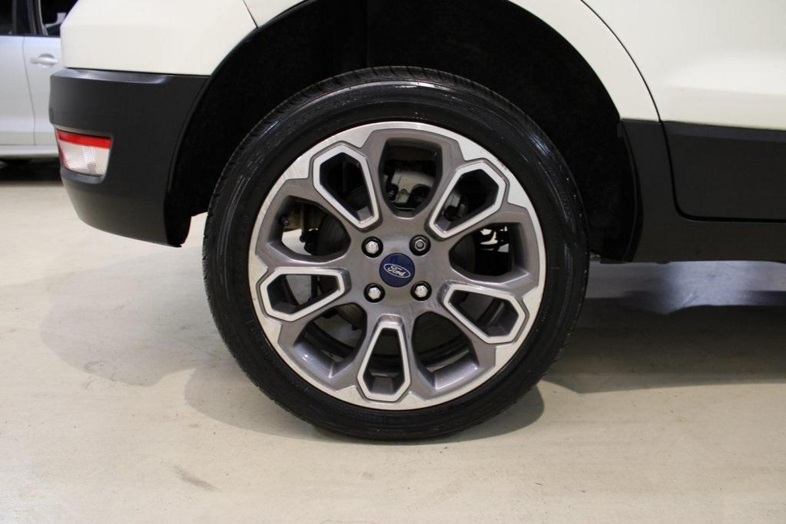 2020 Diamond White /Black Ford EcoSport Titanium (MAJ6S3KL0LC) with an 2.0L I4 Ti-VCT GDI engine, Automatic transmission, located at 15300 Midway Rd., Addison, TX, 75001, (972) 702-0011, 32.958321, -96.838074 - 2020 Ford EcoSport Titanium AWD<br>Now Available at Midway Auto Group Addison, Texas<br><br>Stylish, compact, and loaded with features, the 2020 Ford EcoSport Titanium AWD is the perfect SUV for drivers who want versatility, premium comfort, and all-weather capability. With its intelligent all-whee - Photo#11