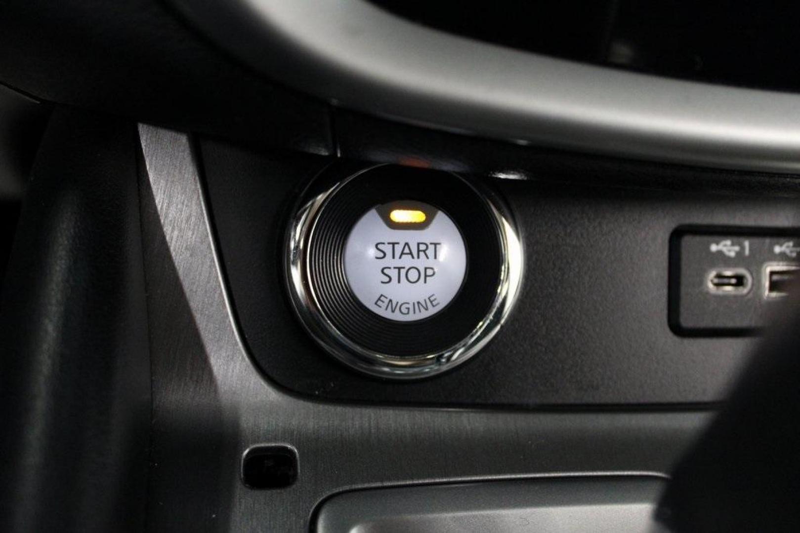 2020 Super Black Metallic /Graphite Nissan Murano SV (5N1AZ2BS9LN) with an 3.5L V6 DOHC 24V engine, CVT transmission, located at 15300 Midway Rd., Addison, TX, 75001, (972) 702-0011, 32.958321, -96.838074 - 2020 Nissan Murano SL<br>Now Available at Midway Auto Group Addison, Texas<br><br>Upscale, smooth, and packed with advanced features, the 2020 Nissan Murano SL is a midsize SUV that blends comfort and technology with confident performance. With a sleek design, premium interior, and an impressive su - Photo#20