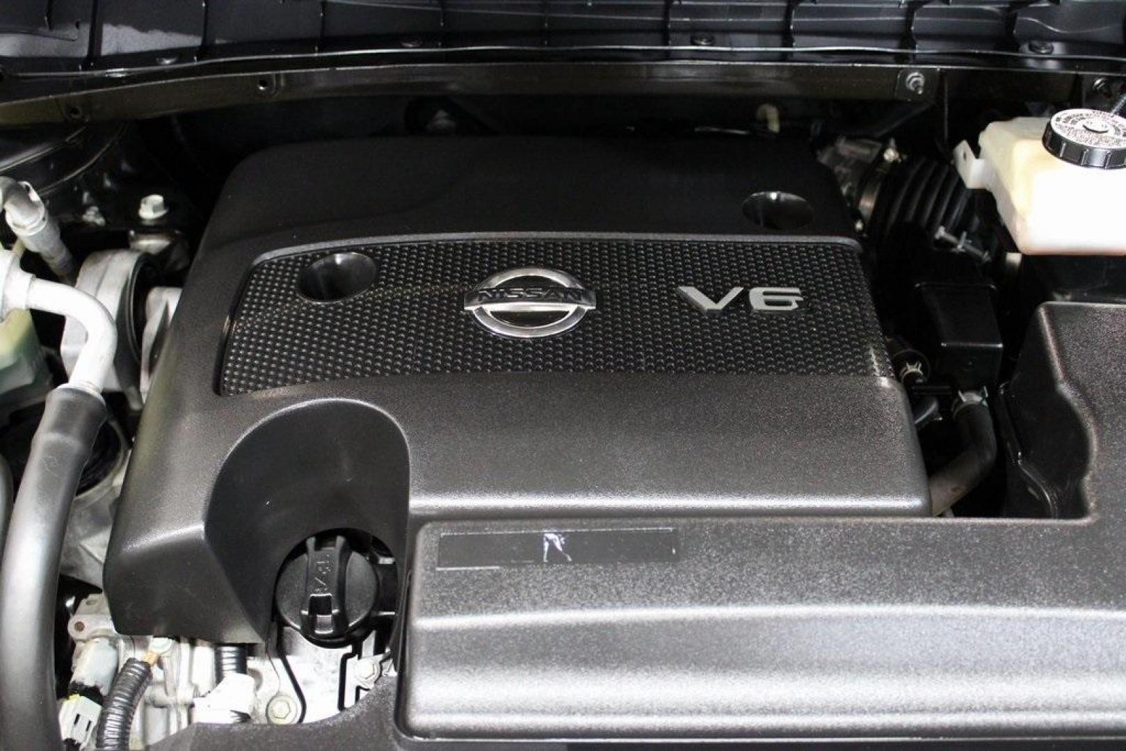 2020 Super Black Metallic /Graphite Nissan Murano SV (5N1AZ2BS9LN) with an 3.5L V6 DOHC 24V engine, CVT transmission, located at 15300 Midway Rd., Addison, TX, 75001, (972) 702-0011, 32.958321, -96.838074 - 2020 Nissan Murano SL<br>Now Available at Midway Auto Group Addison, Texas<br><br>Upscale, smooth, and packed with advanced features, the 2020 Nissan Murano SL is a midsize SUV that blends comfort and technology with confident performance. With a sleek design, premium interior, and an impressive su - Photo#26