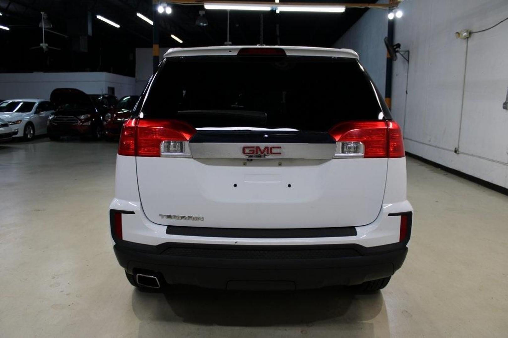 2016 Summit White /Jet Black GMC Terrain SLE-1 (2GKALMEK4G6) with an 2.4L 4-Cylinder SIDI DOHC VVT engine, Automatic transmission, located at 15300 Midway Rd., Addison, TX, 75001, (972) 702-0011, 32.958321, -96.838074 - 2016 GMC Terrain SLE-1<br>Now Available at Midway Auto Group Addison, Texas<br><br>Spacious, smooth, and impressively efficient, the 2016 GMC Terrain SLE-1 offers a refined ride with the versatility to handle both everyday errands and weekend getaways. With its upscale styling, quiet cabin, and fam - Photo#7