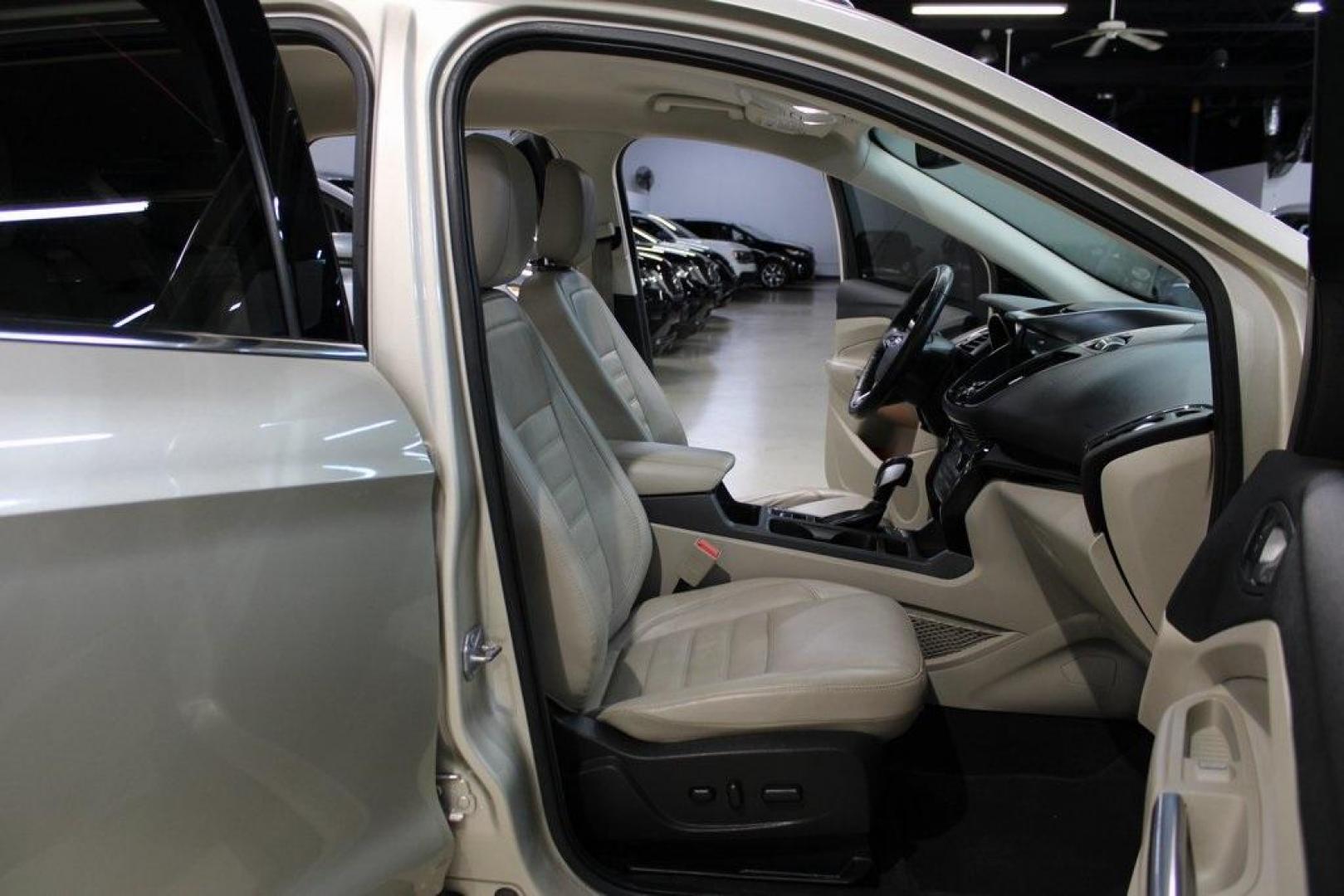 2018 White Gold /Medium Light Stone Ford Escape Titanium (1FMCU0J90JU) with an EcoBoost 2.0L I4 GTDi DOHC Turbocharged VCT engine, Automatic transmission, located at 15300 Midway Rd., Addison, TX, 75001, (972) 702-0011, 32.958321, -96.838074 - Photo#13