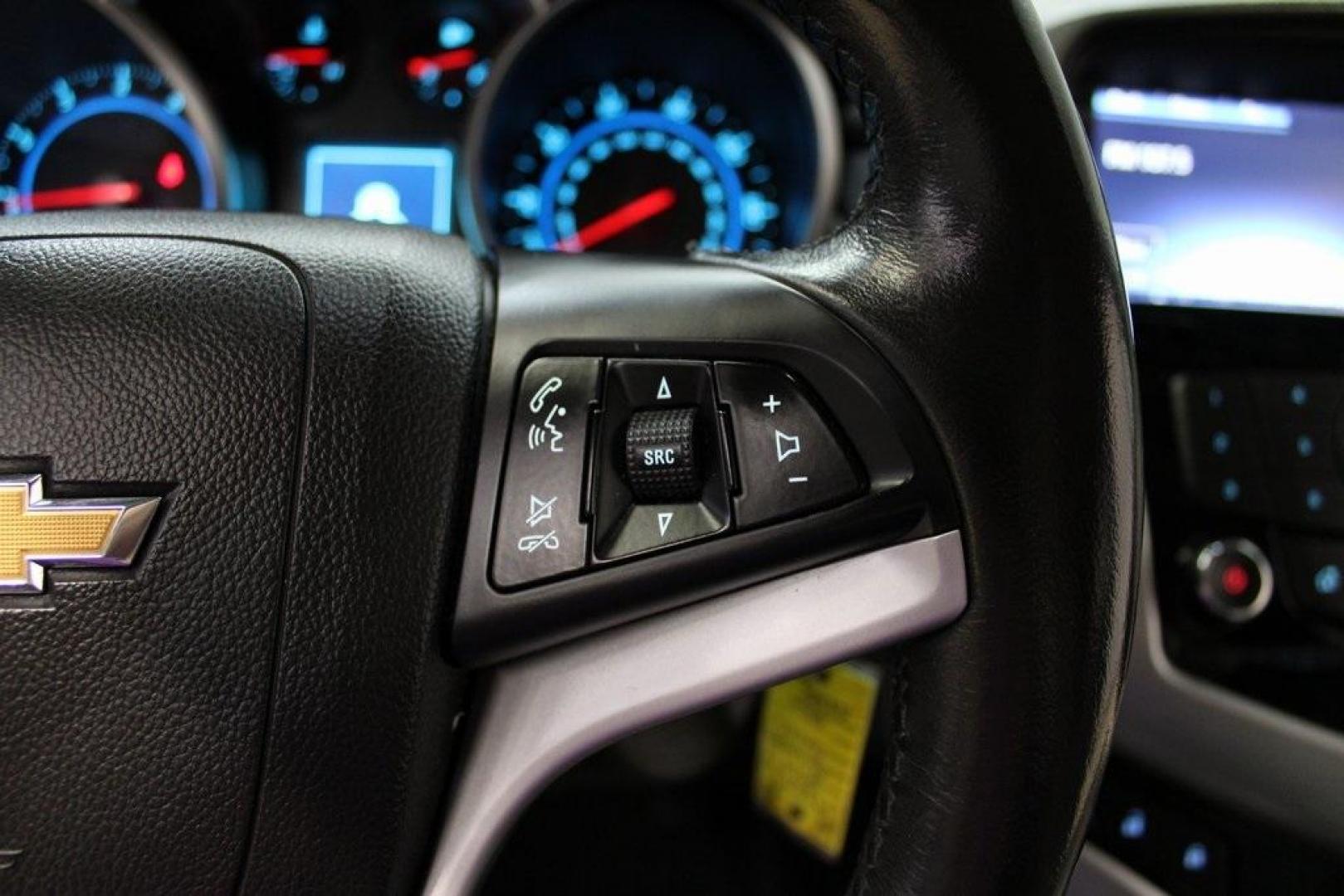 2014 Atlantis Blue Metallic /Medium Titanium Chevrolet Cruze 1LT (1G1PC5SB7E7) with an ECOTEC 1.4L I4 SMPI DOHC Turbocharged VVT engine, Automatic transmission, located at 15300 Midway Rd., Addison, TX, 75001, (972) 702-0011, 32.958321, -96.838074 - Photo#21