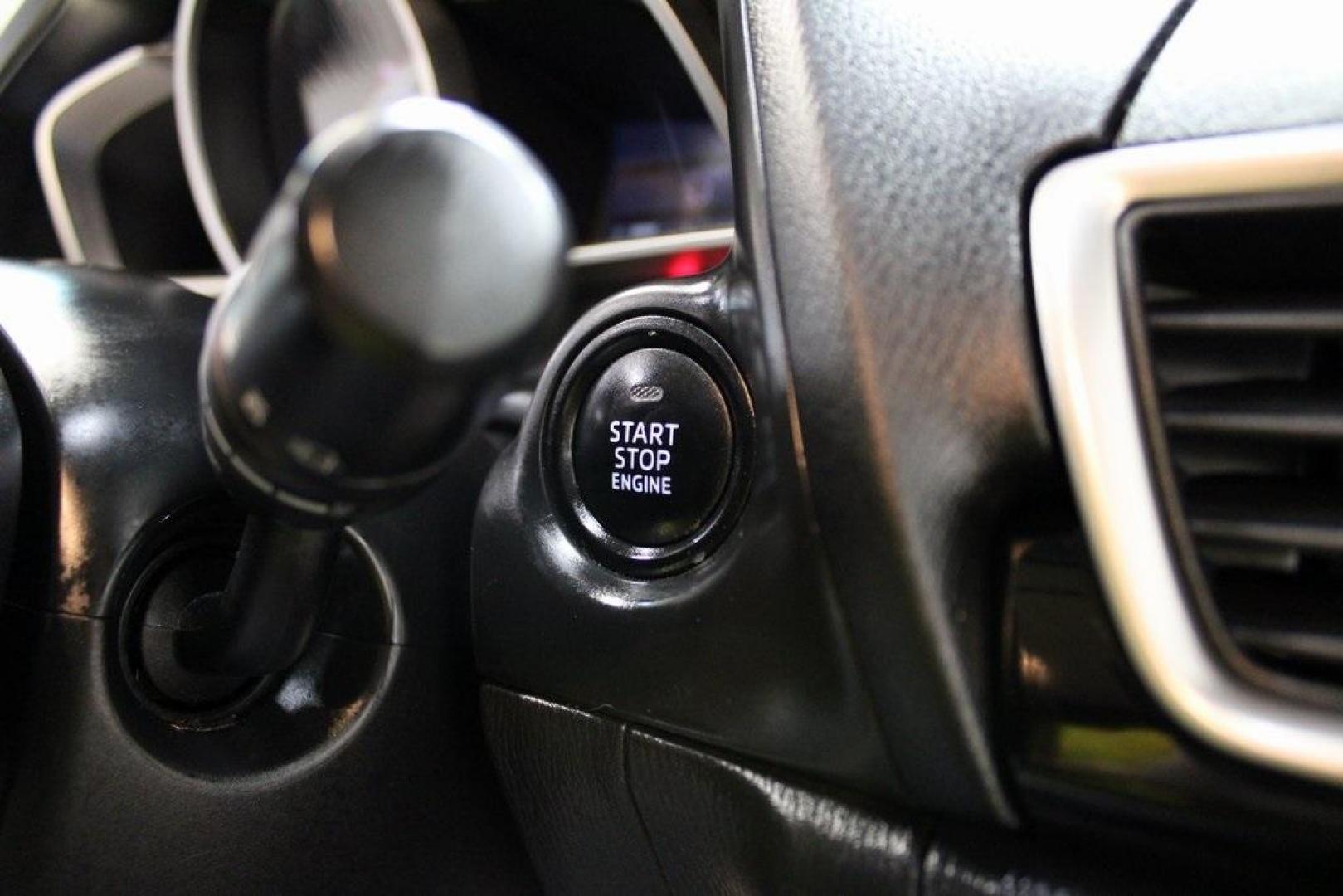 2015 Liquid Silver Metallic /Black Mazda Mazda3 i Grand Touring (3MZBM1M74FM) with an SKYACTIV-G 2.0L 4-Cylinder DOHC 16V engine, Manual transmission, located at 15300 Midway Rd., Addison, TX, 75001, (972) 702-0011, 32.958321, -96.838074 - Photo#26