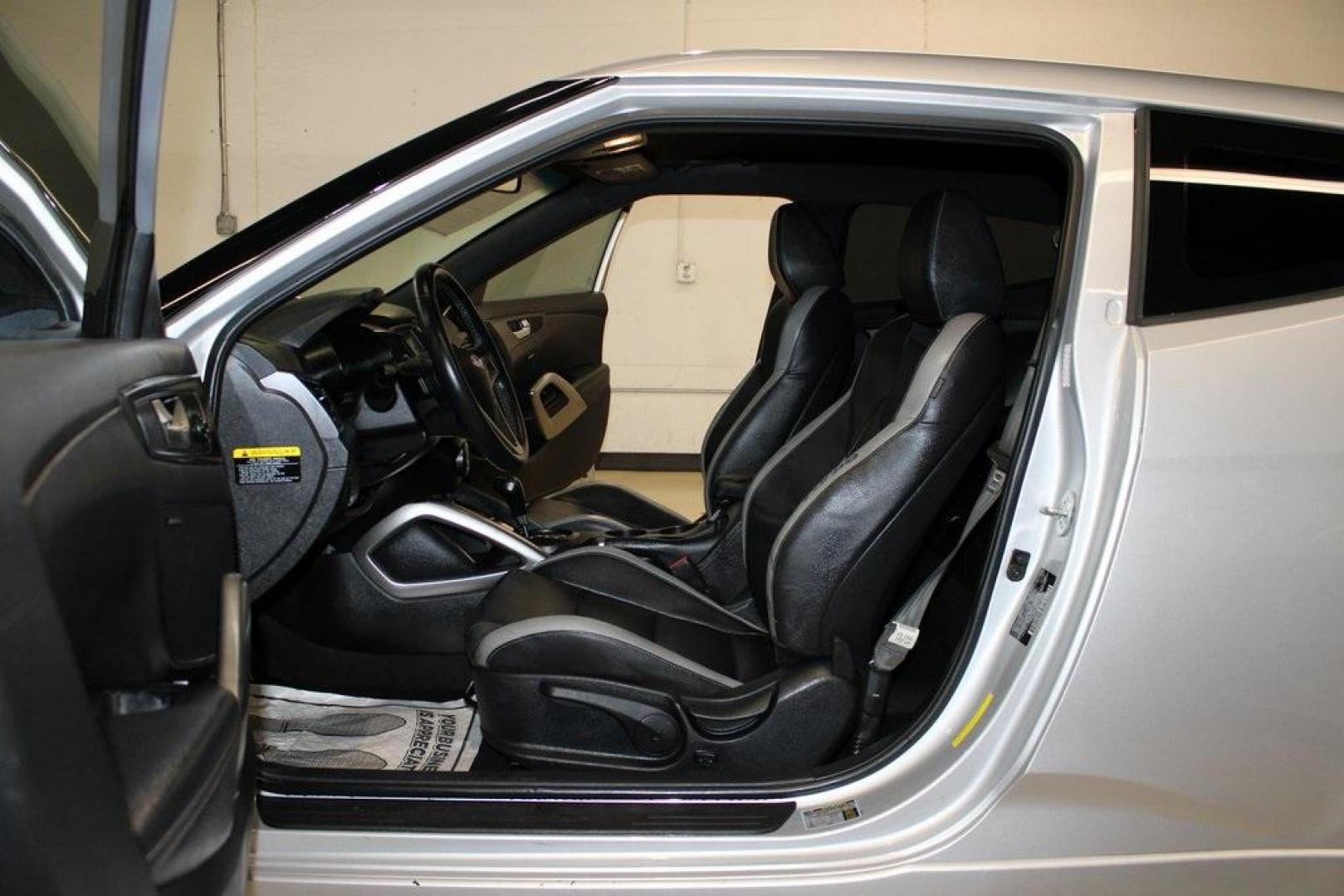 2017 Ironman Silver Metallic /Black Hyundai Veloster Turbo (KMHTC6AEXHU) with an 1.6L Turbo GDI 4-Cylinder engine, Automatic transmission, located at 15300 Midway Rd., Addison, TX, 75001, (972) 702-0011, 32.958321, -96.838074 - Photo#12