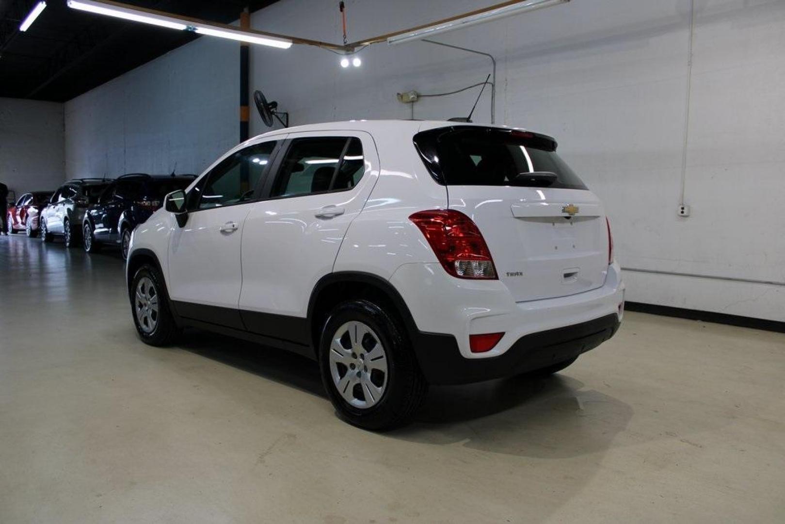 2018 Summit White /Black Chevrolet Trax LS (3GNCJKSB3JL) with an ECOTEC 1.4L I4 SMPI DOHC Turbocharged VVT engine, Automatic transmission, located at 15300 Midway Rd., Addison, TX, 75001, (972) 702-0011, 32.958321, -96.838074 - Photo#3