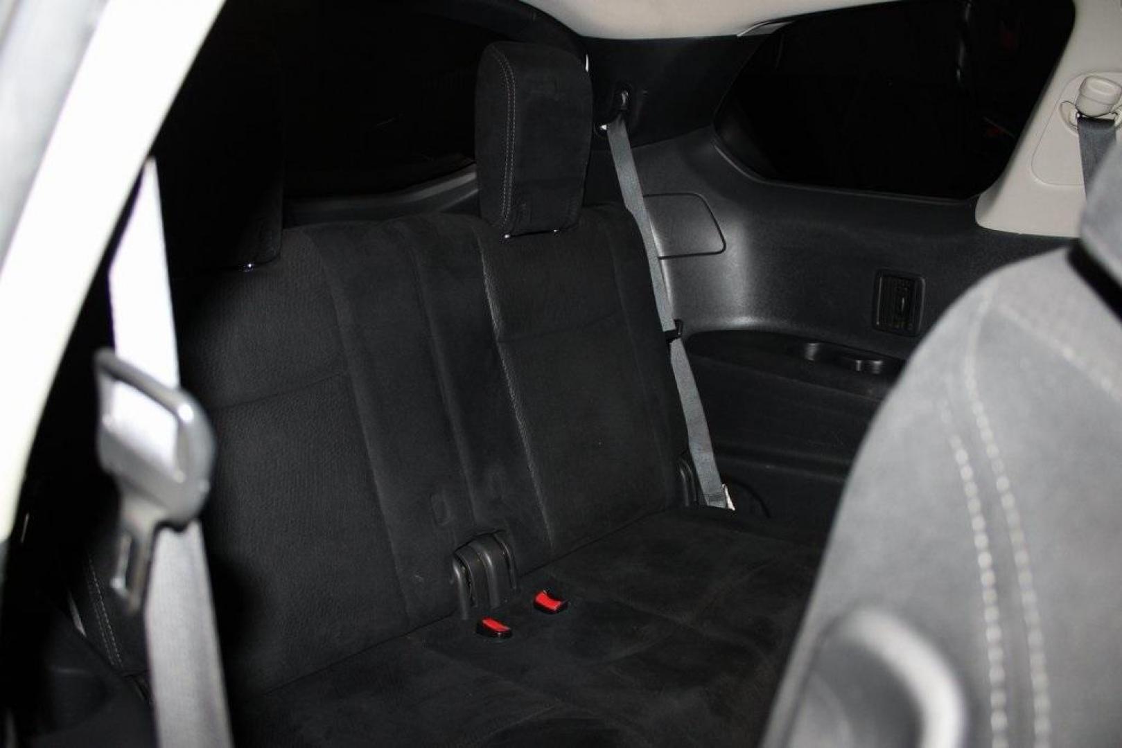 2015 Glacier White /Charcoal Nissan Pathfinder SV (5N1AR2MM9FC) with an 3.5L V6 engine, CVT transmission, located at 15300 Midway Rd., Addison, TX, 75001, (972) 702-0011, 32.958321, -96.838074 - 2015 Nissan Pathfinder SV<br>Now Available at Midway Auto Group Addison, Texas<br><br>Roomy, capable, and family-approved, the 2015 Nissan Pathfinder SV delivers the comfort, versatility, and power you need in a midsize SUV. With three rows of seating, a smooth V6 engine, and user-friendly tech, th - Photo#18