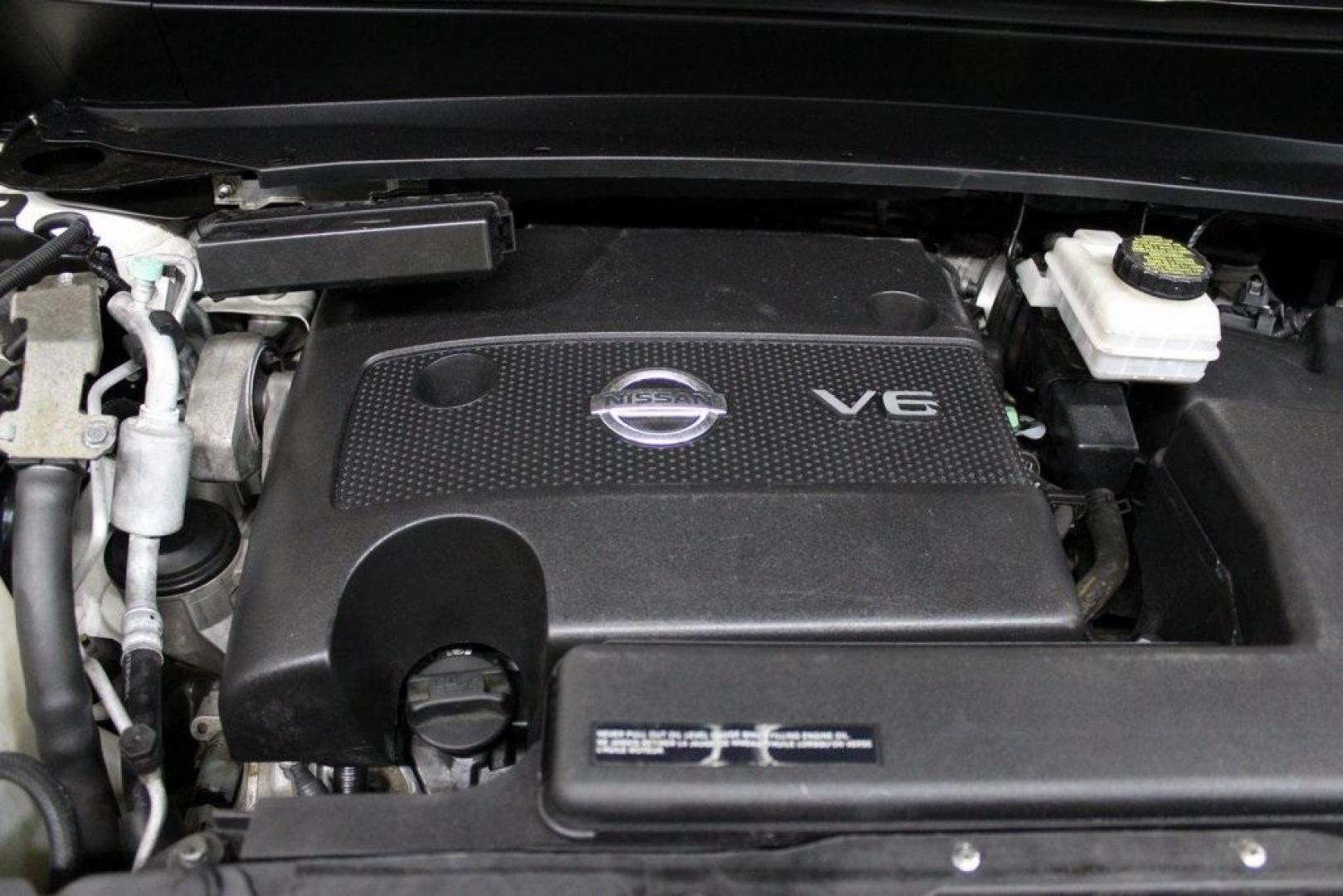 2015 Glacier White /Charcoal Nissan Pathfinder SV (5N1AR2MM9FC) with an 3.5L V6 engine, CVT transmission, located at 15300 Midway Rd., Addison, TX, 75001, (972) 702-0011, 32.958321, -96.838074 - 2015 Nissan Pathfinder SV<br>Now Available at Midway Auto Group Addison, Texas<br><br>Roomy, capable, and family-approved, the 2015 Nissan Pathfinder SV delivers the comfort, versatility, and power you need in a midsize SUV. With three rows of seating, a smooth V6 engine, and user-friendly tech, th - Photo#29