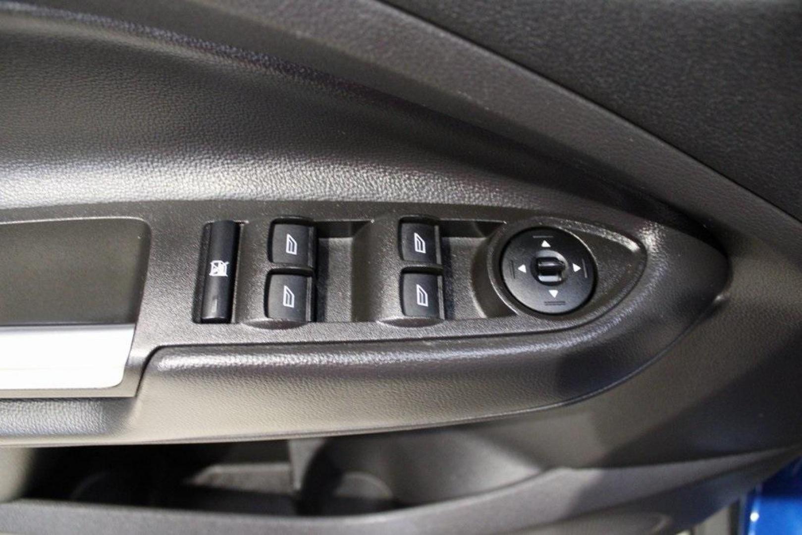 2017 Lightning Blue Metallic /Black Ford Escape SE (1FMCU9GD2HU) with an 1.5L EcoBoost engine, Automatic transmission, located at 15300 Midway Rd., Addison, TX, 75001, (972) 702-0011, 32.958321, -96.838074 - Photo#28
