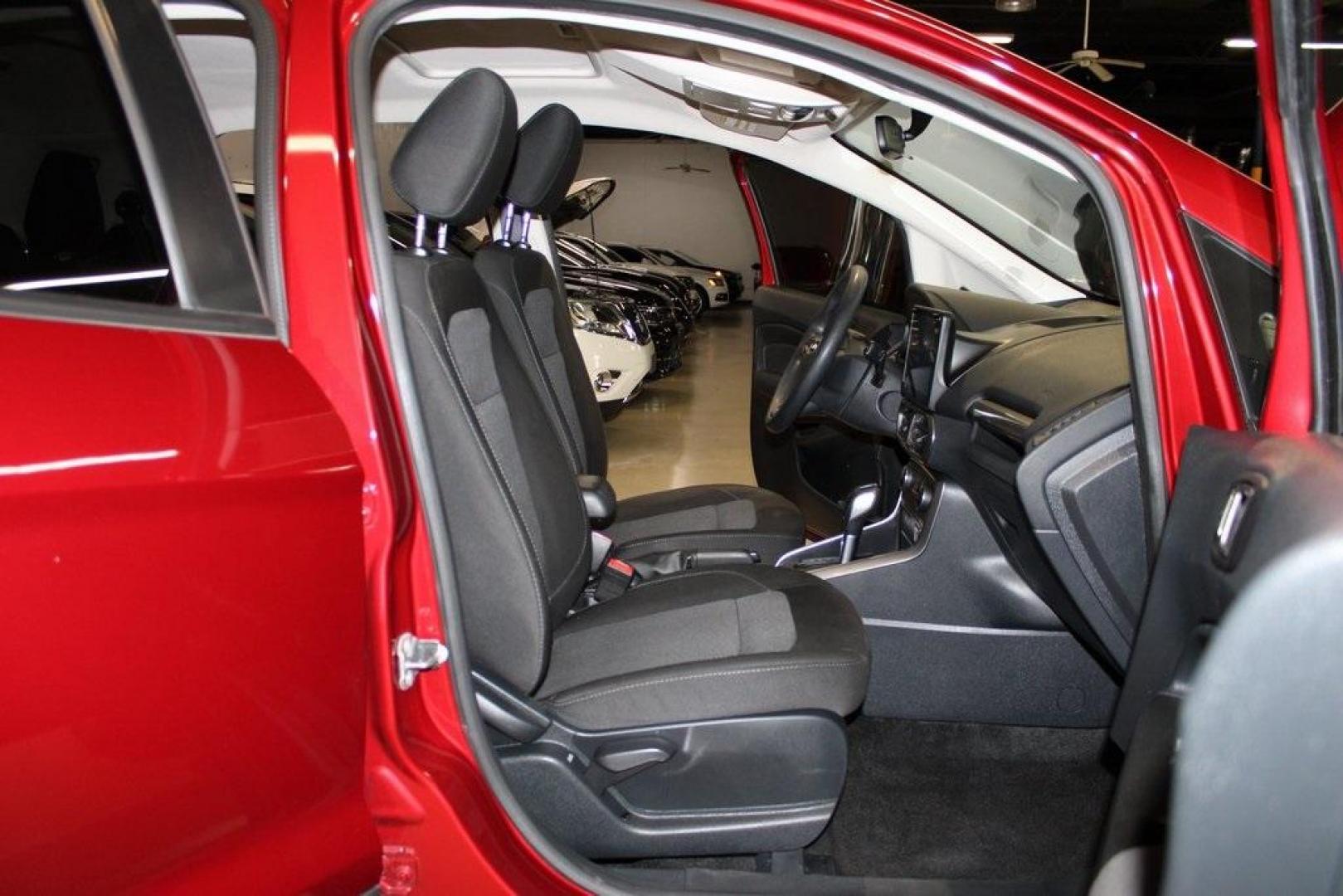 2021 Ruby Red Metallic Tinted Clearcoat /Ebony Black Ford EcoSport SE (MAJ3S2GE5MC) with an EcoBoost 1.0L I3 GTDi DOHC Turbocharged VCT engine, Automatic transmission, located at 15300 Midway Rd., Addison, TX, 75001, (972) 702-0011, 32.958321, -96.838074 - Photo#14
