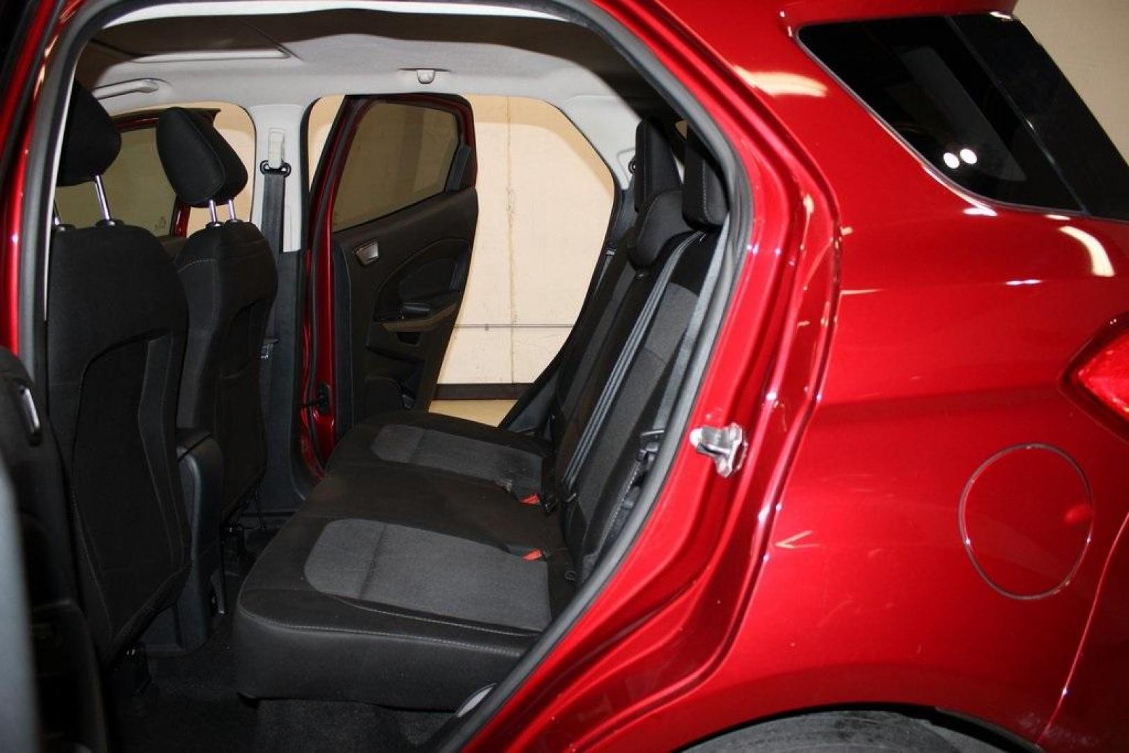 2021 Ruby Red Metallic Tinted Clearcoat /Ebony Black Ford EcoSport SE (MAJ3S2GE5MC) with an EcoBoost 1.0L I3 GTDi DOHC Turbocharged VCT engine, Automatic transmission, located at 15300 Midway Rd., Addison, TX, 75001, (972) 702-0011, 32.958321, -96.838074 - Photo#16