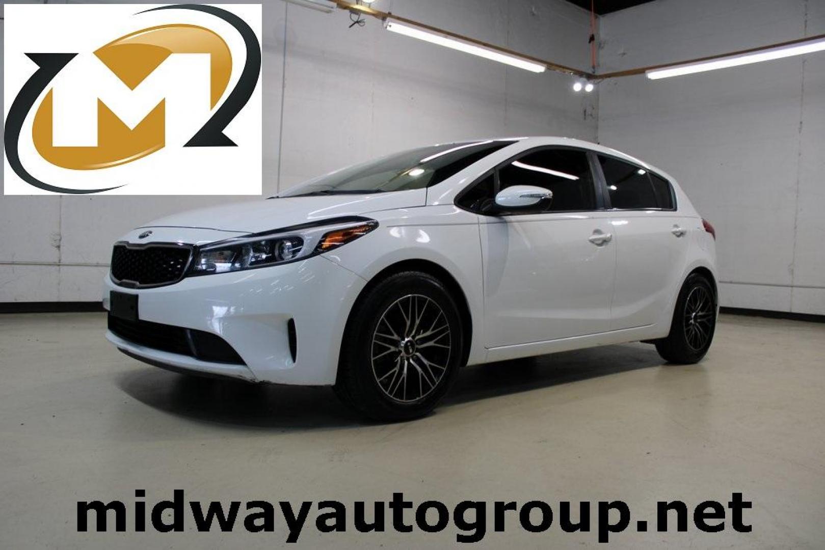 2017 Clear White /Black Kia Forte5 LX (KNAFK5A83H5) with an 2.0L I4 DOHC Dual CVVT engine, Automatic transmission, located at 15300 Midway Rd., Addison, TX, 75001, (972) 702-0011, 32.958321, -96.838074 - Photo#0