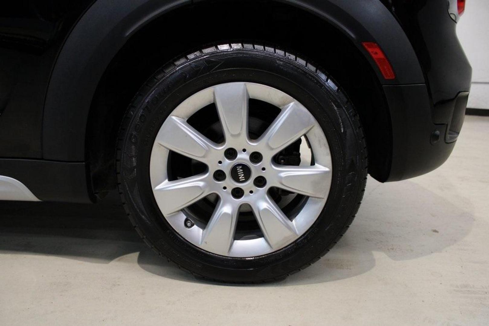 2019 Midnight Black Metallic /Carbon Black MINI Cooper Countryman Iconic (WMZYS7C55K3) with an 1.5L I-3 engine, Automatic transmission, located at 15300 Midway Rd., Addison, TX, 75001, (972) 702-0011, 32.958321, -96.838074 - 2019 MINI Countryman Cooper S ALL4<br>Now Available at Midway Auto Group Addison, Texas<br><br>Blending iconic MINI styling with SUV versatility, the 2019 MINI Countryman Cooper S ALL4 offers a fun-to-drive experience with added space, premium features, and all-wheel drive capability. Whether you'r - Photo#6