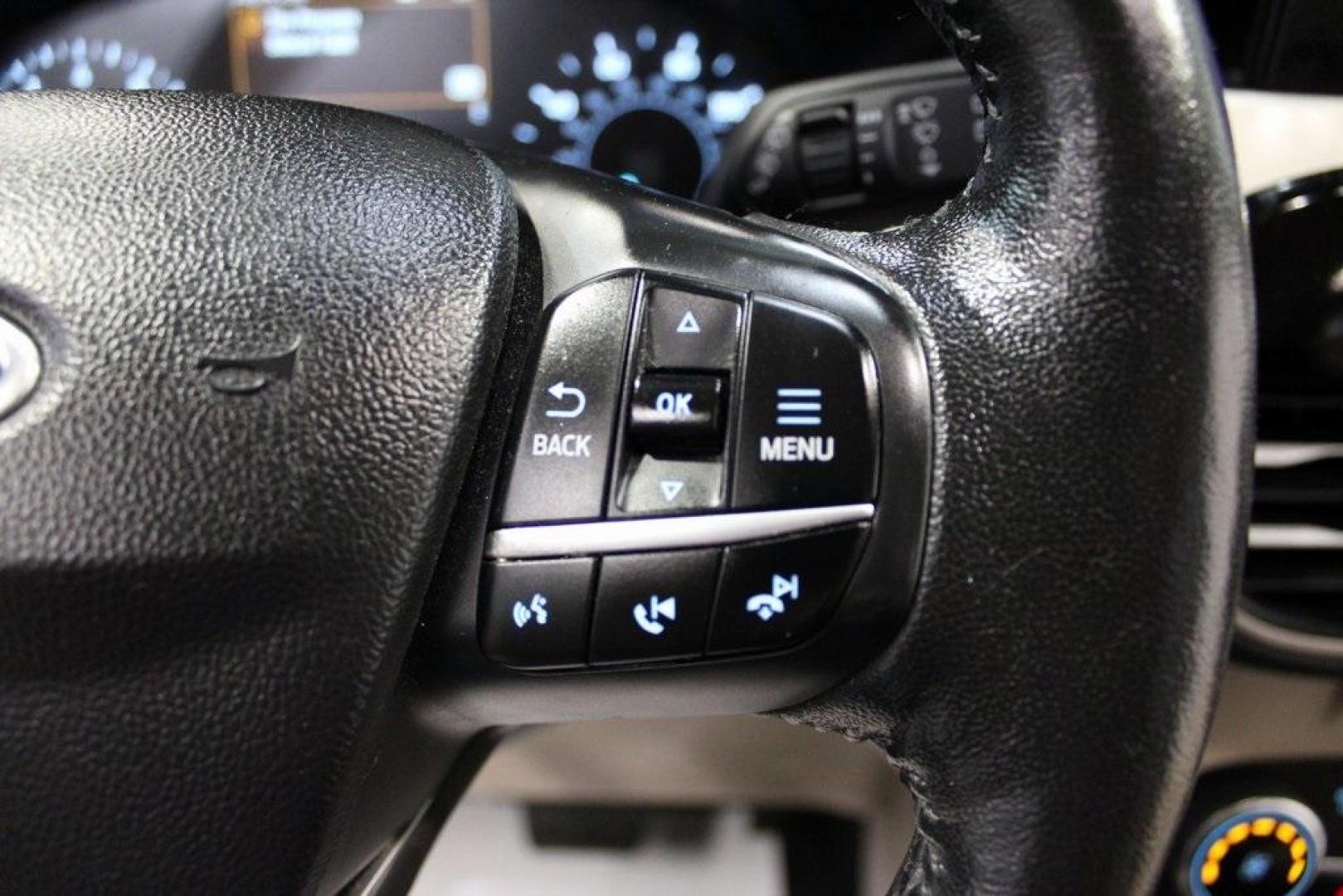 2020 Magnetic /Sandstone Ford Escape SEL (1FMCU0H6XLU) with an 1.5L EcoBoost engine, Automatic transmission, located at 15300 Midway Rd., Addison, TX, 75001, (972) 702-0011, 32.958321, -96.838074 - 2020 Ford Escape SEL<br>Now Available at Midway Auto Group Addison, Texas<br><br>Smart, efficient, and loaded with modern features, the 2020 Ford Escape SEL is a standout compact SUV that blends versatility, technology, and comfort. Whether you're commuting around DFW or heading out for a weekend t - Photo#21