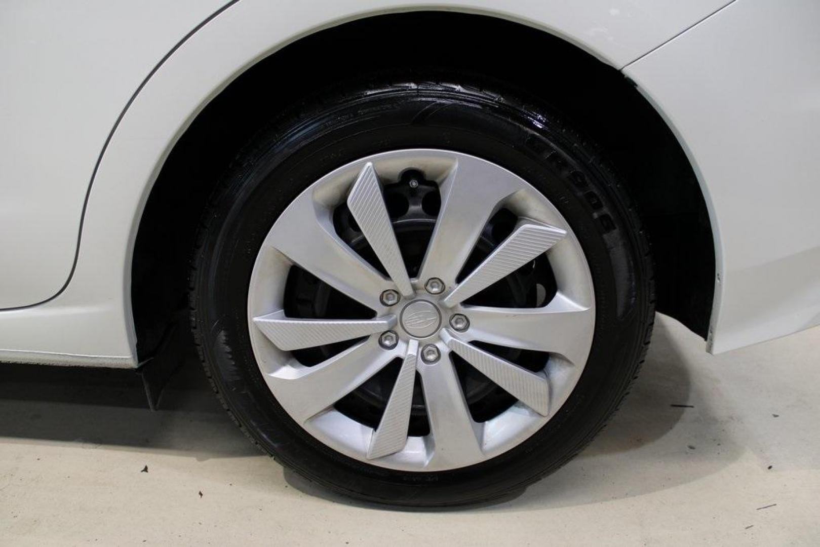 2020 Whc /Ivory Subaru Impreza Base (4S3GTAB6XL3) with an 2.0L DOHC engine, CVT transmission, located at 15300 Midway Rd., Addison, TX, 75001, (972) 702-0011, 32.958321, -96.838074 - 2020 Subaru Impreza Base 5-Door AWD<br>Now Available at Midway Auto Group Addison, Texas<br><br>Reliable, versatile, and built for all-season confidence, the 2020 Subaru Impreza 5-Door offers the practicality of a hatchback with standard Symmetrical All-Wheel Drivea feature rarely found in its clas - Photo#9