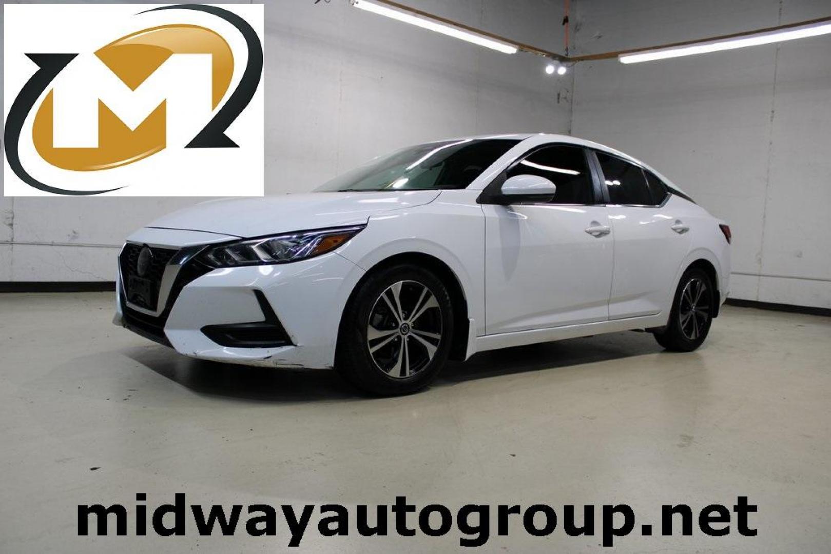 2020 Fresh Powder /Charcoal Nissan Sentra SV (3N1AB8CV7LY) with an 2.0L DOHC engine, CVT transmission, located at 15300 Midway Rd., Addison, TX, 75001, (972) 702-0011, 32.958321, -96.838074 - 2020 Nissan Sentra SV<br>Now Available at Midway Auto Group Addison, Texas<br><br>Sporty styling, modern tech, and exceptional fuel efficiency come together in the 2020 Nissan Sentra SV. This well-equipped compact sedan delivers a premium driving experience with sharp handling, a refined interior, - Photo#0
