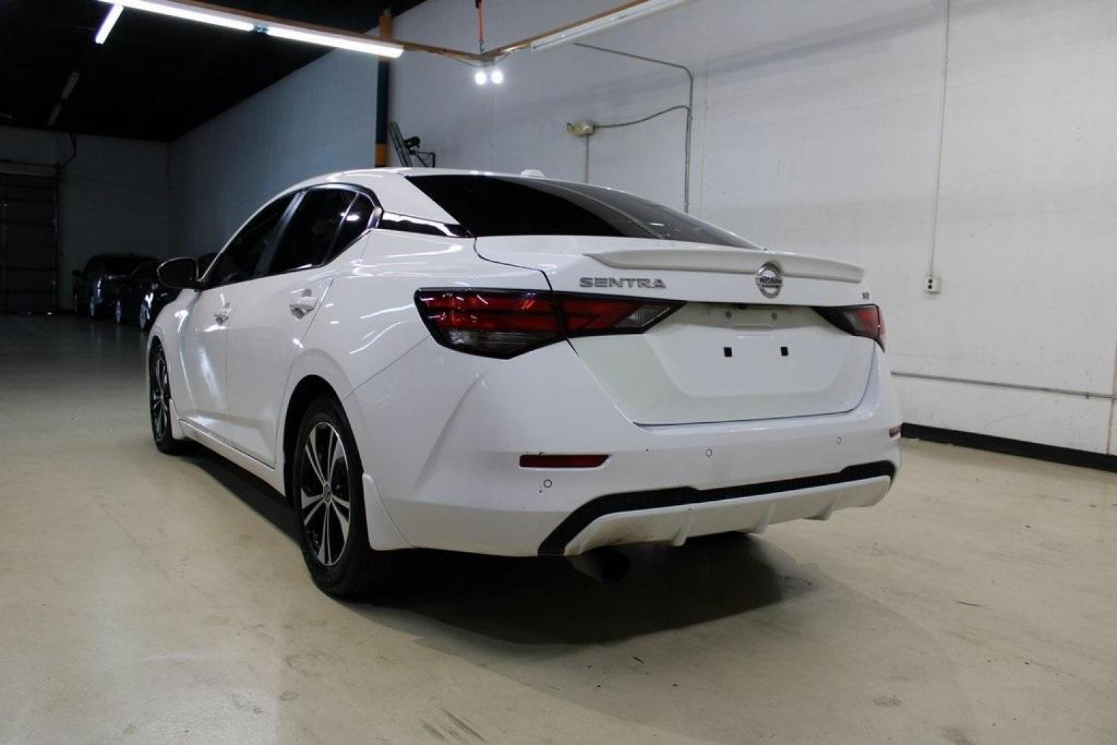 2020 Fresh Powder /Charcoal Nissan Sentra SV (3N1AB8CV7LY) with an 2.0L DOHC engine, CVT transmission, located at 15300 Midway Rd., Addison, TX, 75001, (972) 702-0011, 32.958321, -96.838074 - 2020 Nissan Sentra SV<br>Now Available at Midway Auto Group Addison, Texas<br><br>Sporty styling, modern tech, and exceptional fuel efficiency come together in the 2020 Nissan Sentra SV. This well-equipped compact sedan delivers a premium driving experience with sharp handling, a refined interior, - Photo#3
