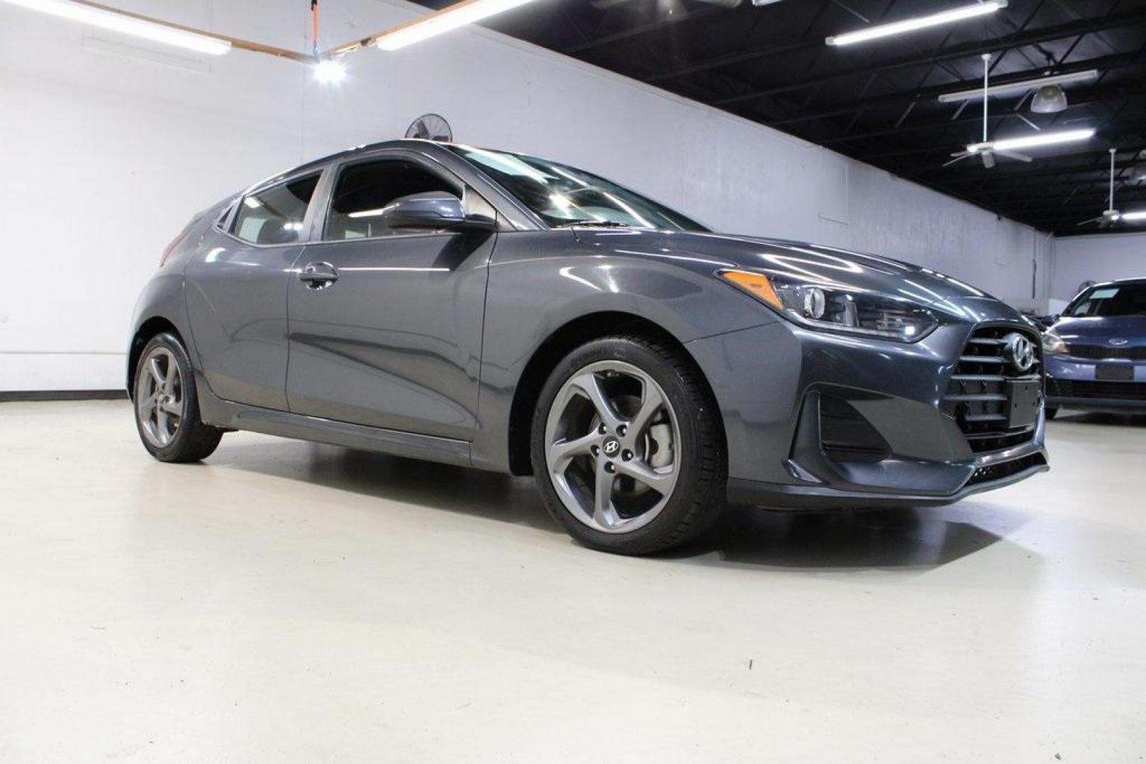 2019 Thunder Gray /Black Hyundai Veloster 2.0 (KMHTG6AF2KU) with an 2.0L 4-Cylinder MPI DOHC engine, Automatic transmission, located at 15300 Midway Rd., Addison, TX, 75001, (972) 702-0011, 32.958321, -96.838074 - Photo#3