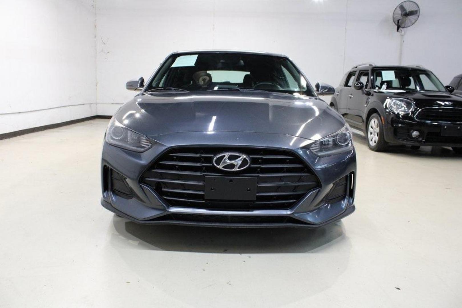 2019 Thunder Gray /Black Hyundai Veloster 2.0 (KMHTG6AF2KU) with an 2.0L 4-Cylinder MPI DOHC engine, Automatic transmission, located at 15300 Midway Rd., Addison, TX, 75001, (972) 702-0011, 32.958321, -96.838074 - Photo#7