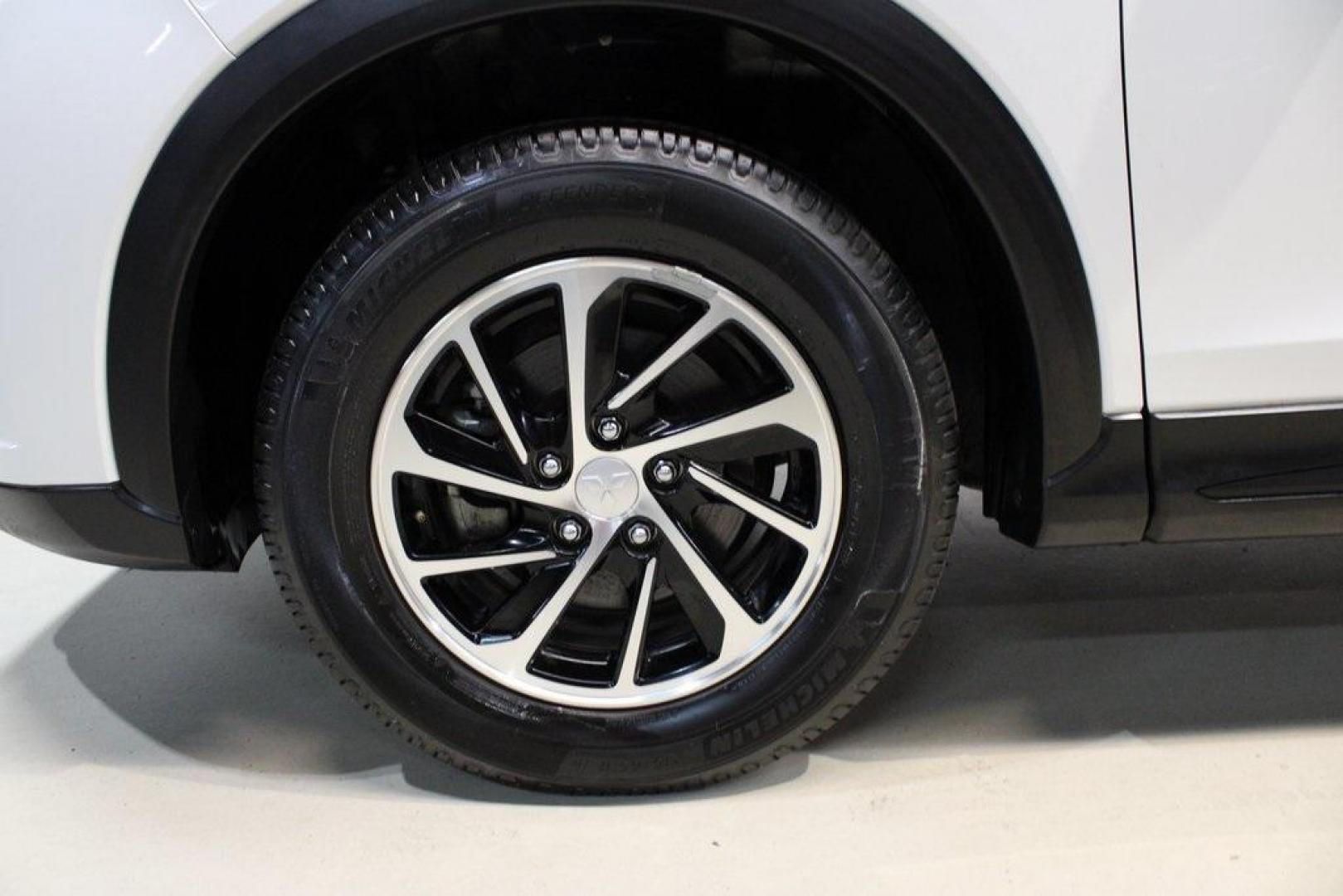 2020 Pearl White /Black Mitsubishi Eclipse Cross ES (JA4AS3AA2LZ) with an 1.5L I4 DI Turbocharged DOHC 16V LEV3-ULEV70 152hp engine, CVT transmission, located at 15300 Midway Rd., Addison, TX, 75001, (972) 702-0011, 32.958321, -96.838074 - 2020 Mitsubishi Outlander Sport ES<br>Now Available at Midway Auto Group Addison, Texas<br><br>The 2020 Mitsubishi Outlander Sport ES delivers bold styling, smart technology, and everyday functionality all in a compact SUV package. Whether you're commuting through the DFW area or heading out for a - Photo#7