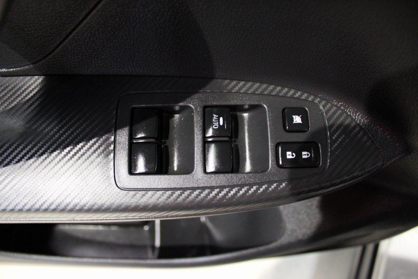 2020 Pearl White /Black Mitsubishi Eclipse Cross ES (JA4AS3AA2LZ) with an 1.5L I4 DI Turbocharged DOHC 16V LEV3-ULEV70 152hp engine, CVT transmission, located at 15300 Midway Rd., Addison, TX, 75001, (972) 702-0011, 32.958321, -96.838074 - Photo#23